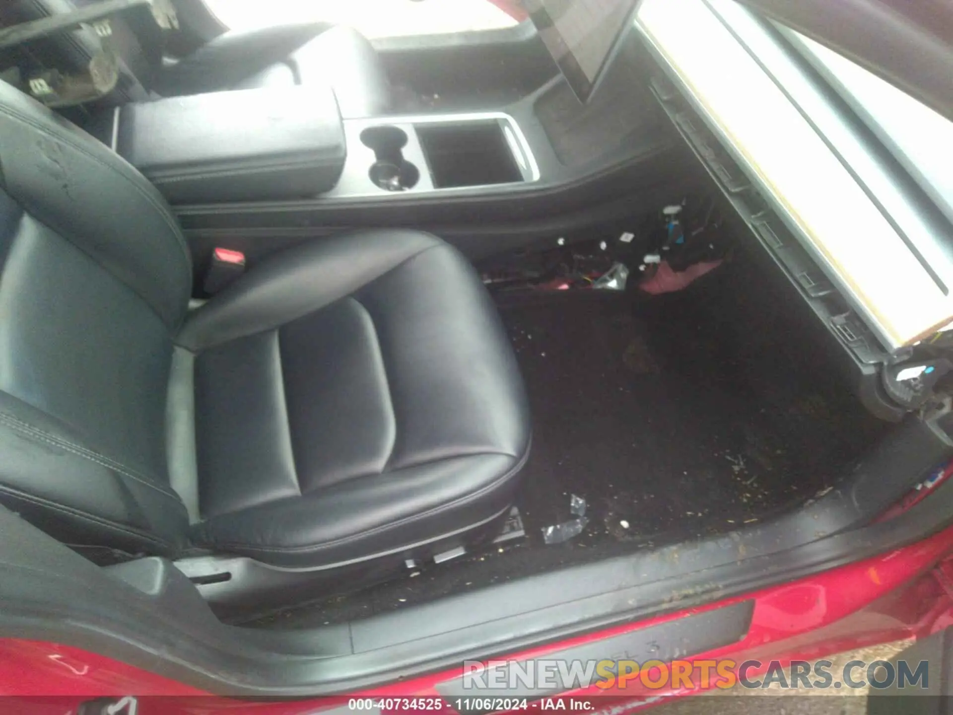 8 Photograph of a damaged car 5YJ3E1EC6NF165731 TESLA MODEL 3 2022