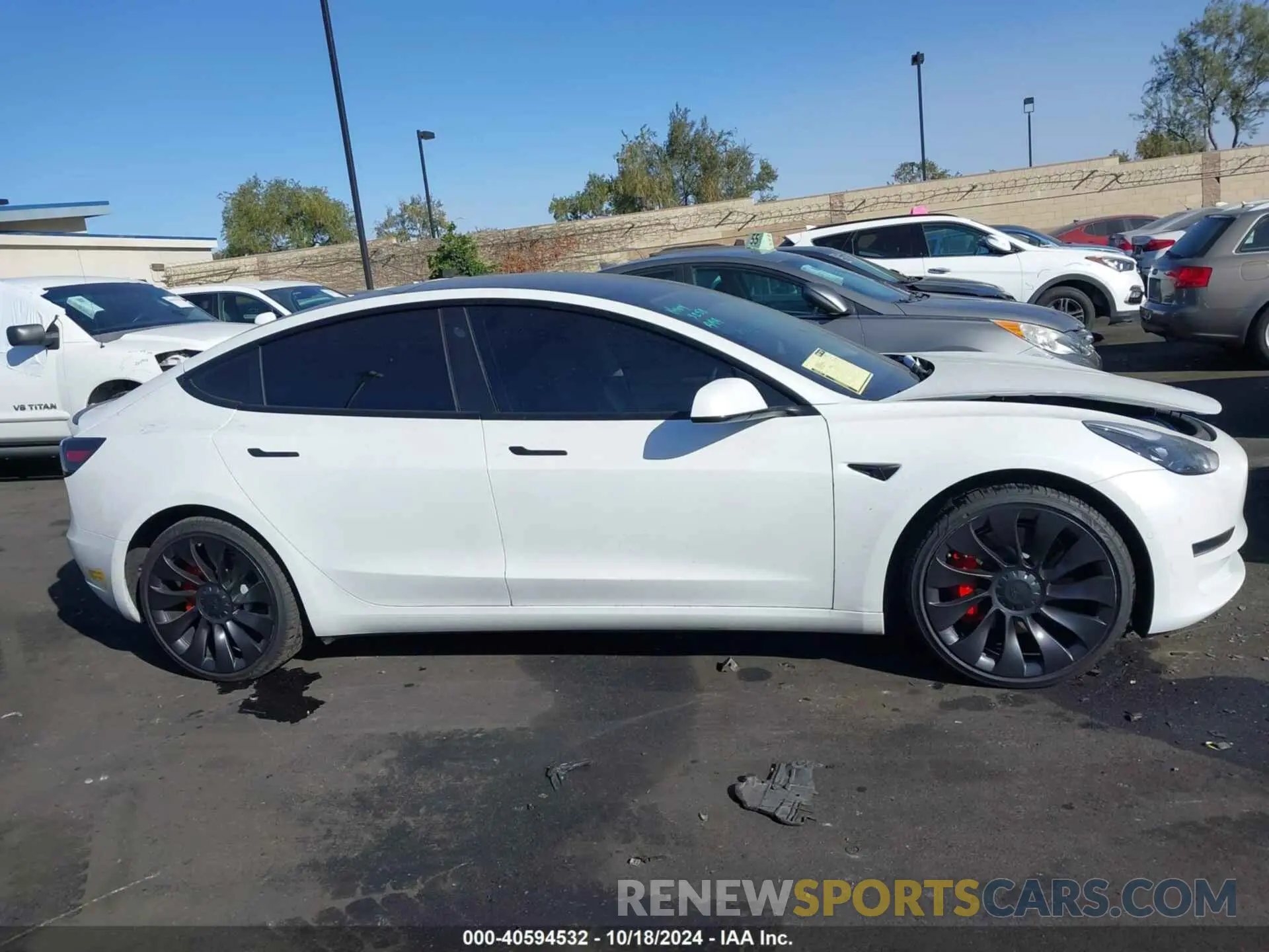 12 Photograph of a damaged car 5YJ3E1EC6NF204141 TESLA MODEL 3 2022