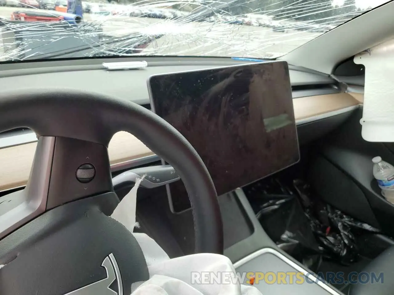 9 Photograph of a damaged car 5YJ3E1EC6NF244817 TESLA MODEL 3 2022