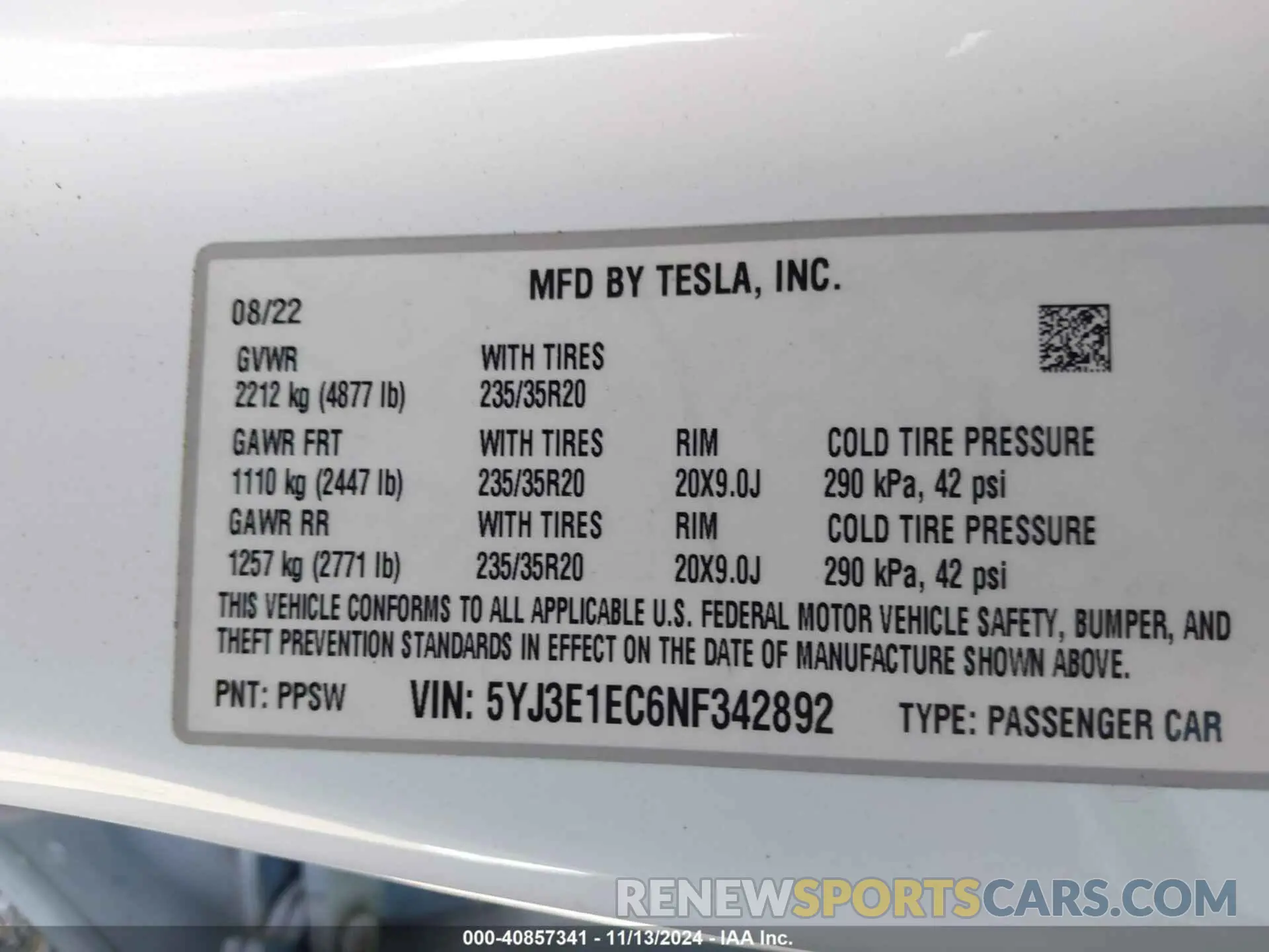 9 Photograph of a damaged car 5YJ3E1EC6NF342892 TESLA MODEL 3 2022
