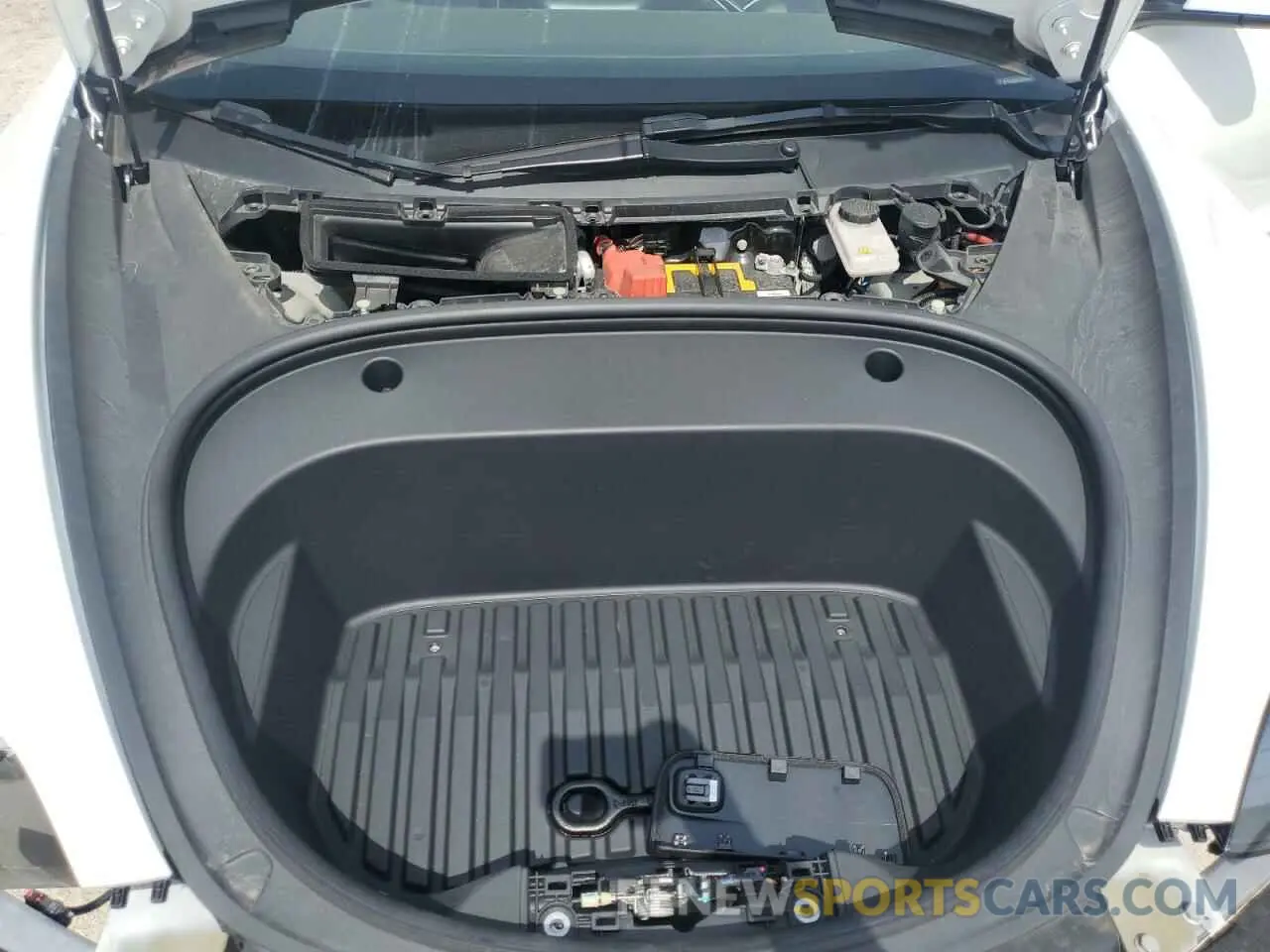 13 Photograph of a damaged car 5YJ3E1EC7NF138313 TESLA MODEL 3 2022