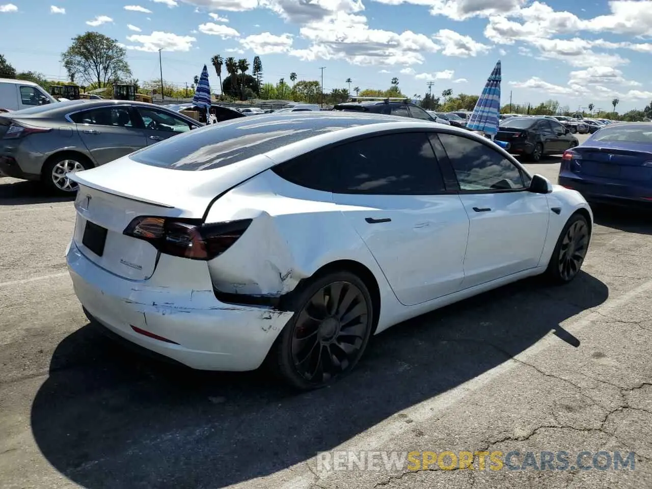 3 Photograph of a damaged car 5YJ3E1EC7NF248083 TESLA MODEL 3 2022