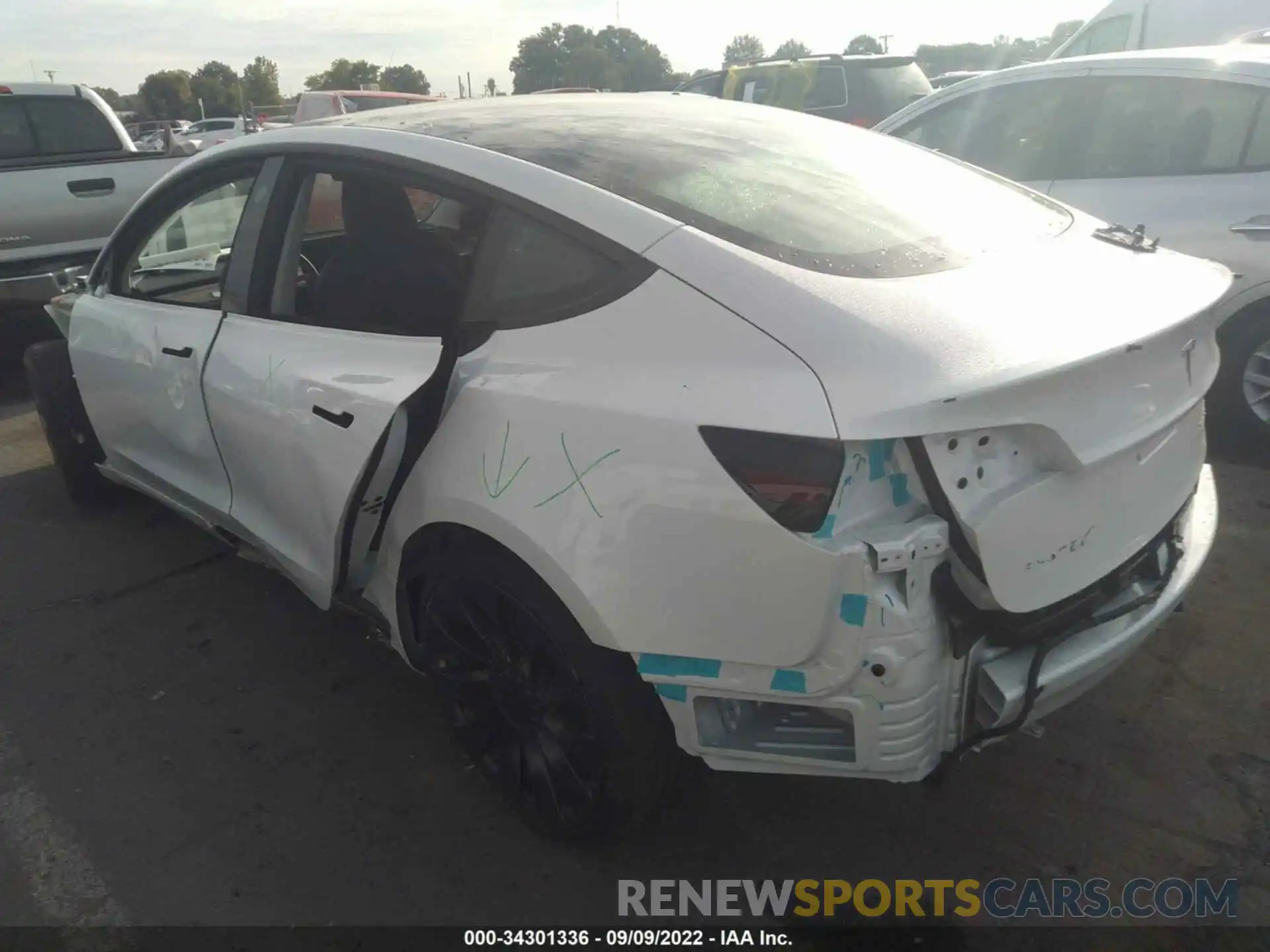 1 Photograph of a damaged car 5YJ3E1EC7NF274408 TESLA MODEL 3 2022