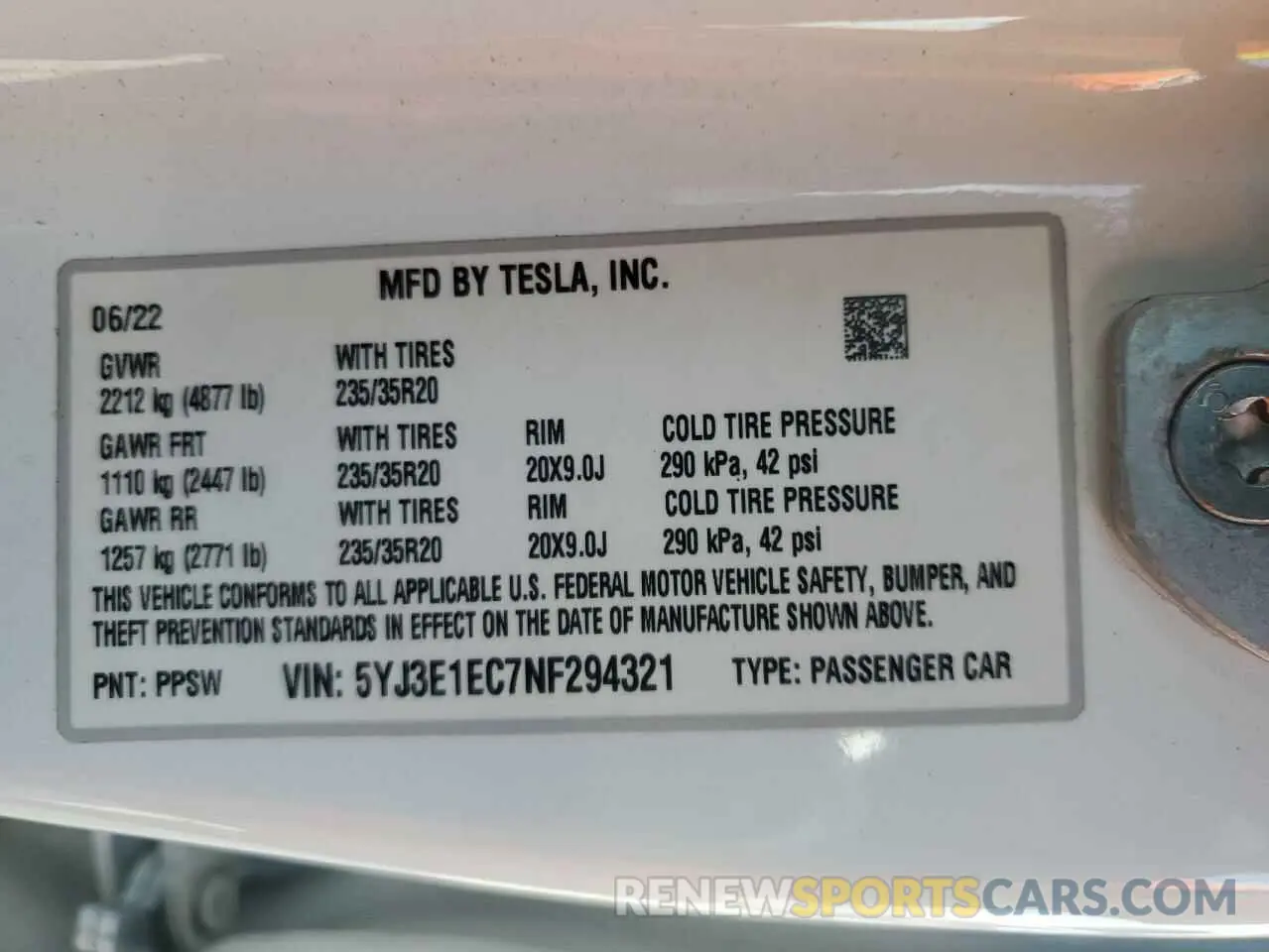 12 Photograph of a damaged car 5YJ3E1EC7NF294321 TESLA MODEL 3 2022