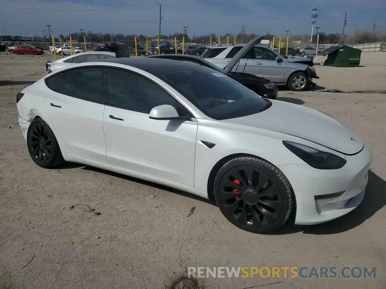 4 Photograph of a damaged car 5YJ3E1EC7NF294321 TESLA MODEL 3 2022