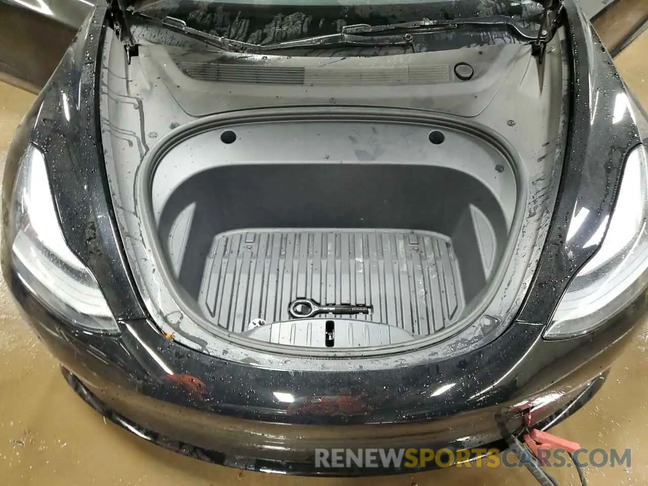 11 Photograph of a damaged car 5YJ3E1EC7NF340634 TESLA MODEL 3 2022