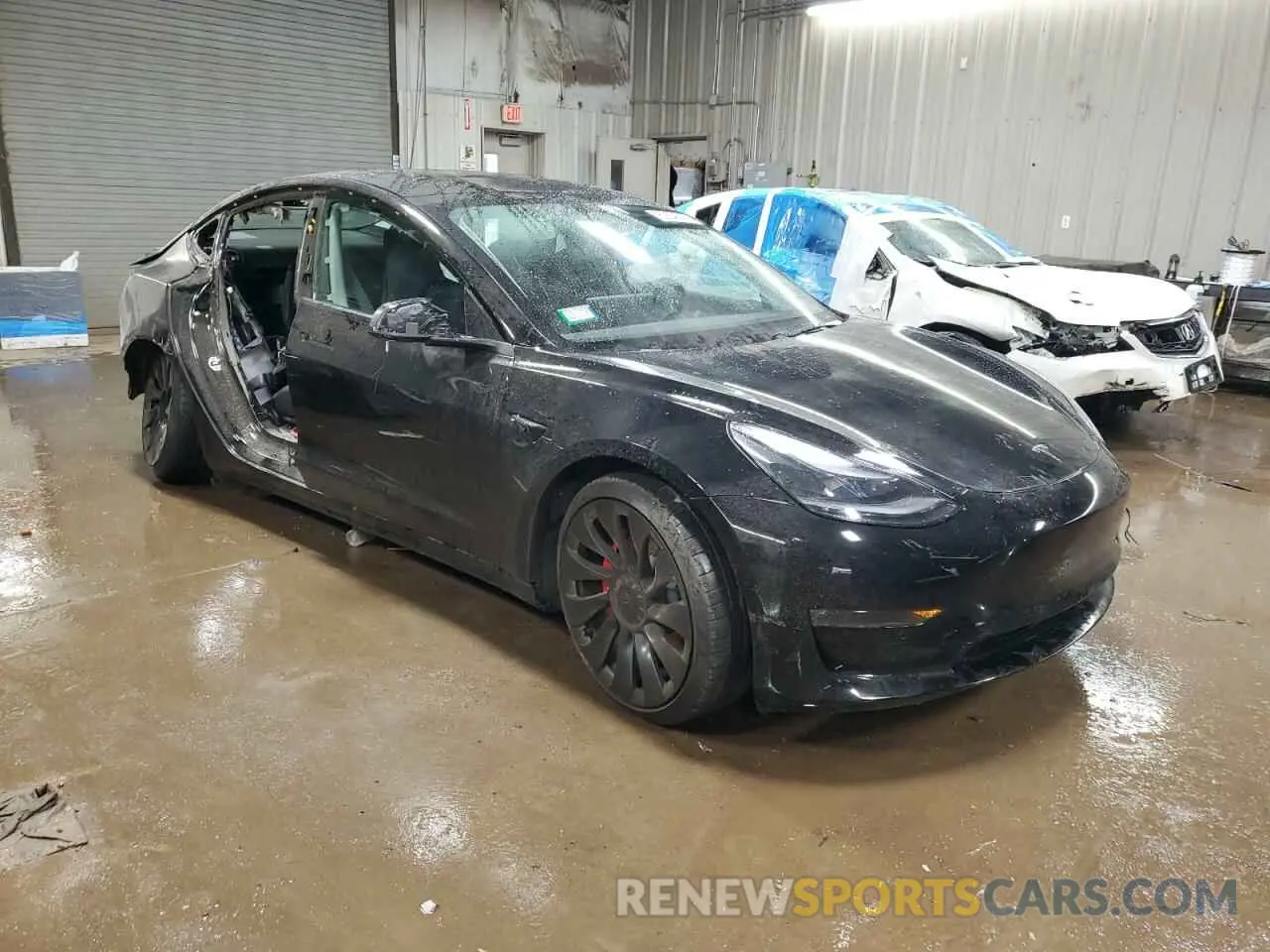 4 Photograph of a damaged car 5YJ3E1EC7NF340634 TESLA MODEL 3 2022