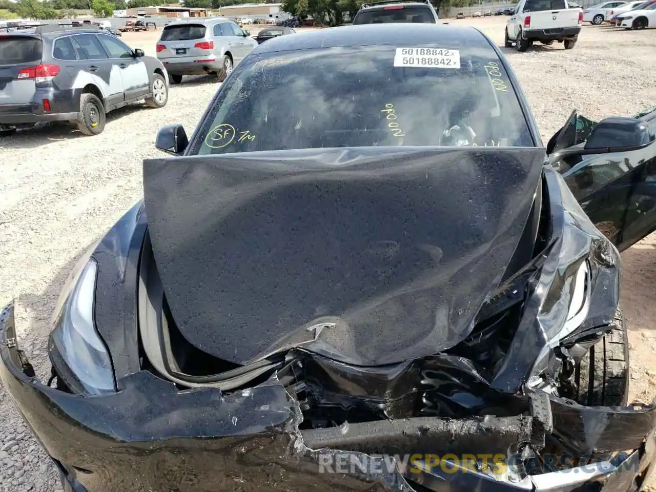 7 Photograph of a damaged car 5YJ3E1EC8NF193529 TESLA MODEL 3 2022