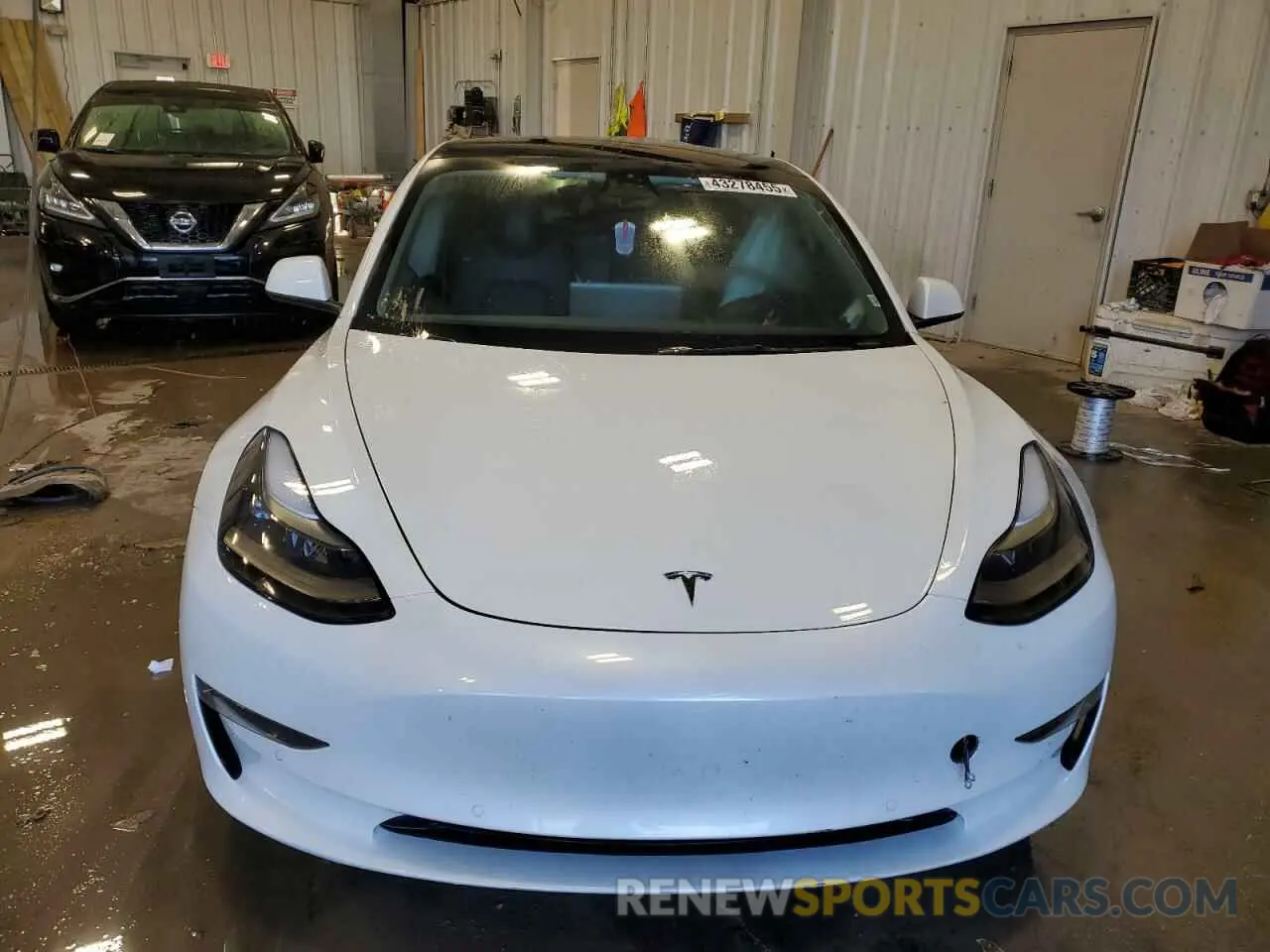 5 Photograph of a damaged car 5YJ3E1EC8NF200530 TESLA MODEL 3 2022