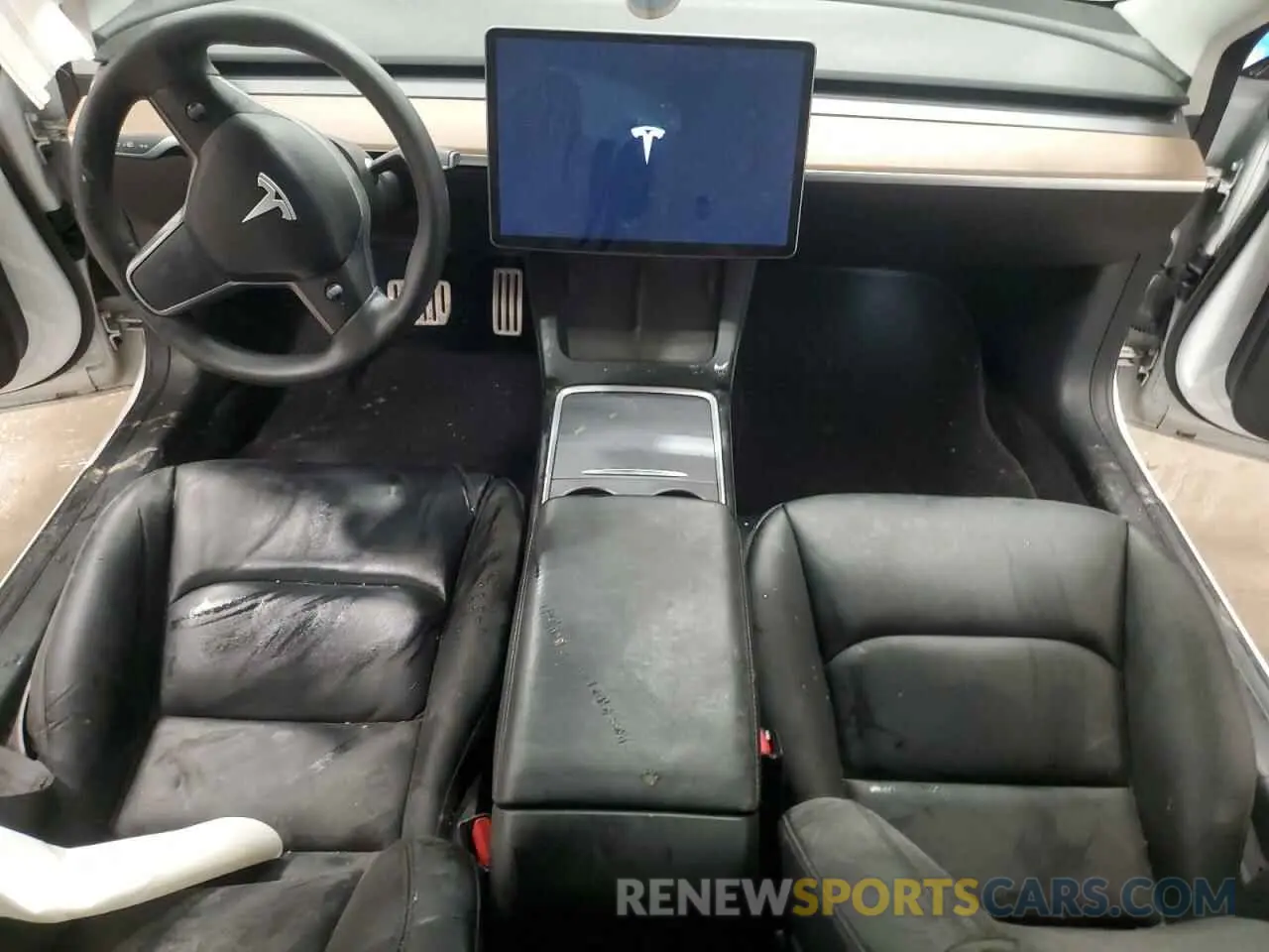 8 Photograph of a damaged car 5YJ3E1EC8NF200530 TESLA MODEL 3 2022
