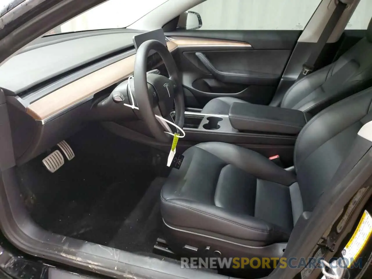7 Photograph of a damaged car 5YJ3E1EC8NF239831 TESLA MODEL 3 2022