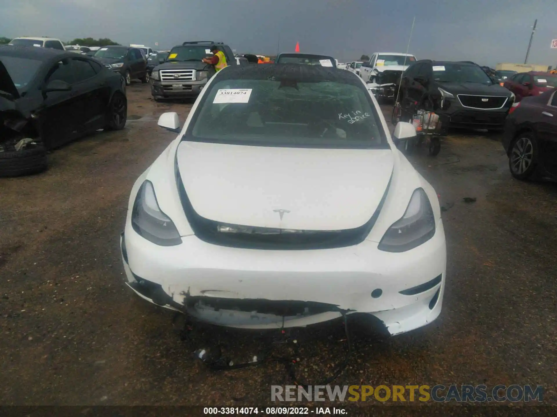 6 Photograph of a damaged car 5YJ3E1EC8NF255253 TESLA MODEL 3 2022