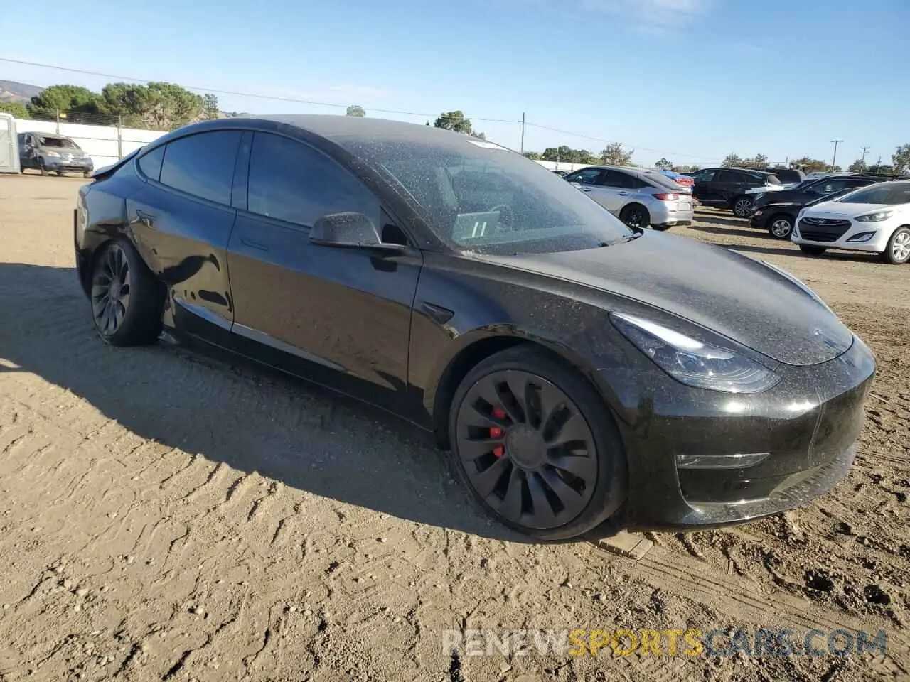 4 Photograph of a damaged car 5YJ3E1EC8NF260677 TESLA MODEL 3 2022