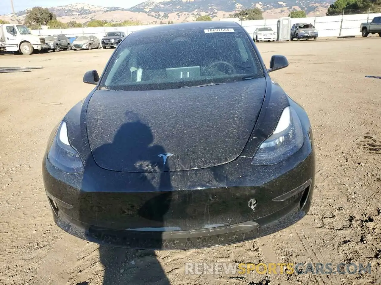 5 Photograph of a damaged car 5YJ3E1EC8NF260677 TESLA MODEL 3 2022