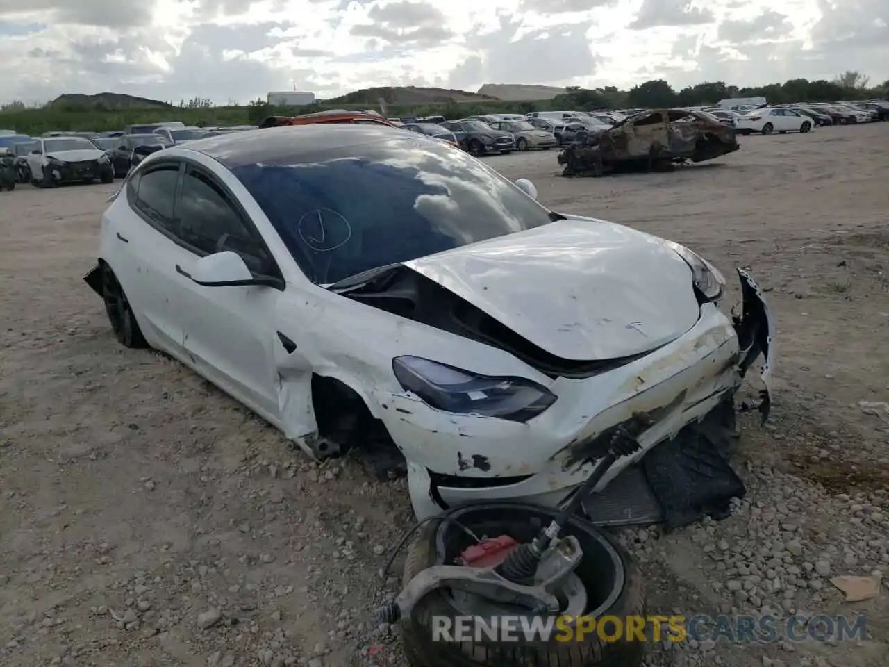 1 Photograph of a damaged car 5YJ3E1EC8NF348810 TESLA MODEL 3 2022