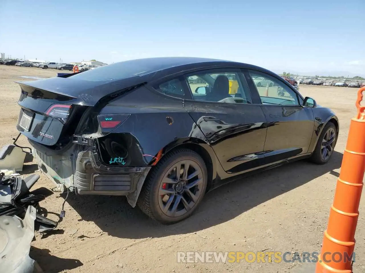 3 Photograph of a damaged car 5YJ3E1EC8NF357247 TESLA MODEL 3 2022