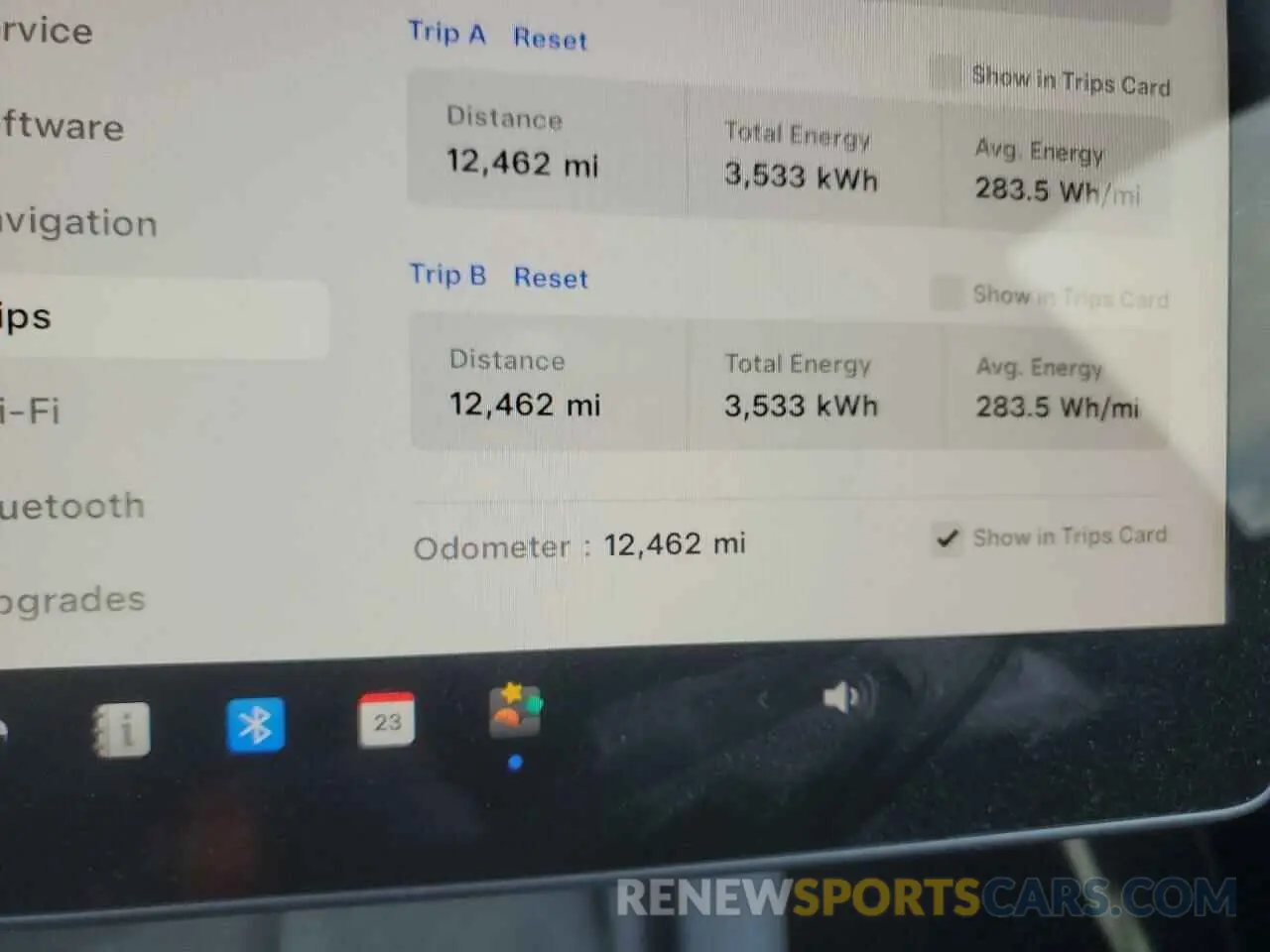 9 Photograph of a damaged car 5YJ3E1EC8NF357247 TESLA MODEL 3 2022