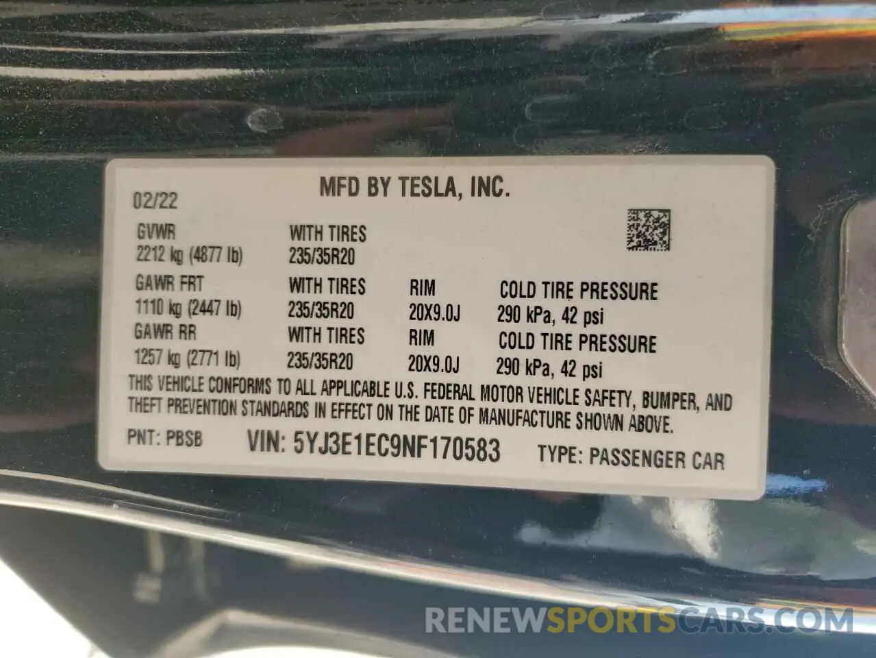 12 Photograph of a damaged car 5YJ3E1EC9NF170583 TESLA MODEL 3 2022