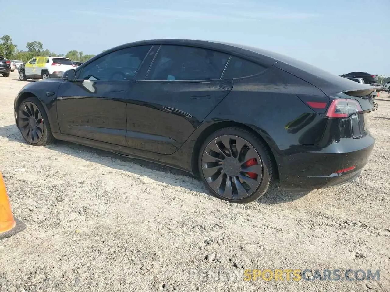 2 Photograph of a damaged car 5YJ3E1EC9NF170583 TESLA MODEL 3 2022