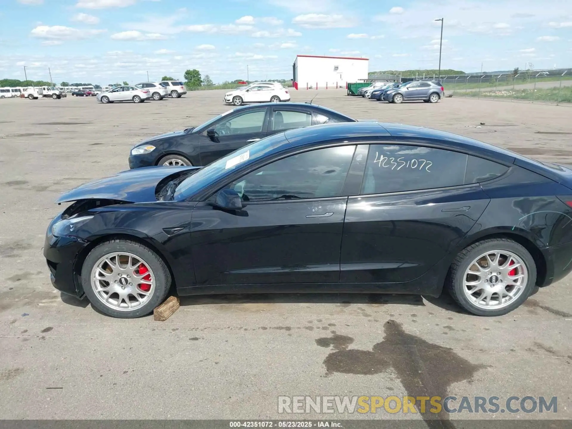 14 Photograph of a damaged car 5YJ3E1EC9NF240616 TESLA MODEL 3 2022