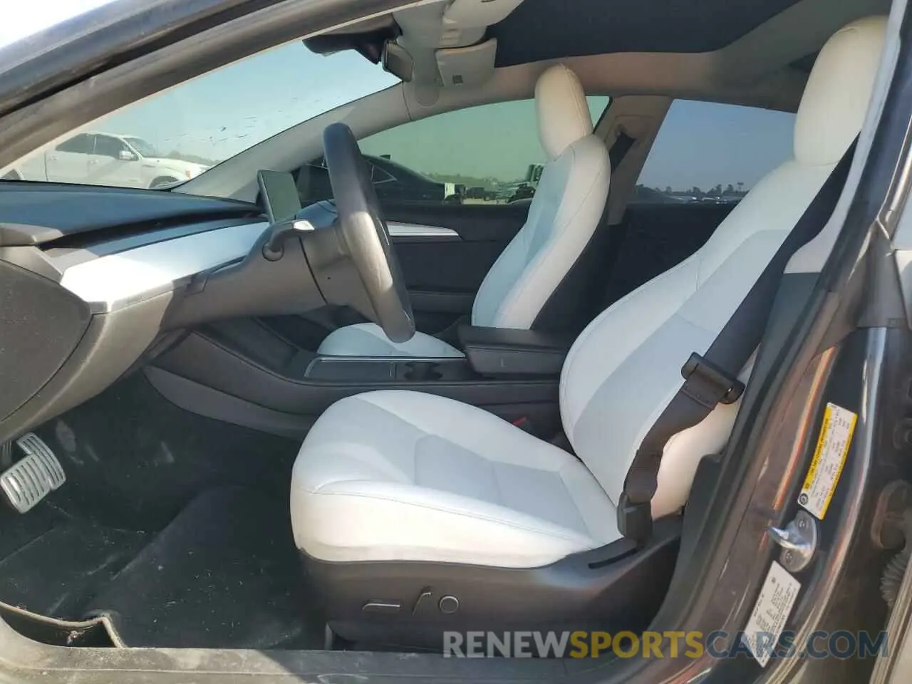 7 Photograph of a damaged car 5YJ3E1EC9NF247839 TESLA MODEL 3 2022