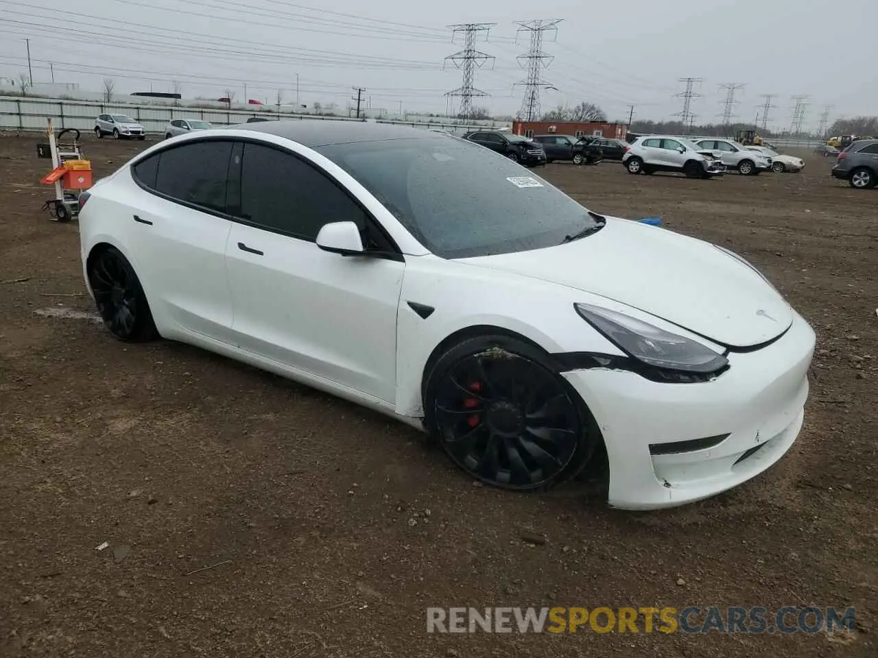 4 Photograph of a damaged car 5YJ3E1EC9NF346791 TESLA MODEL 3 2022
