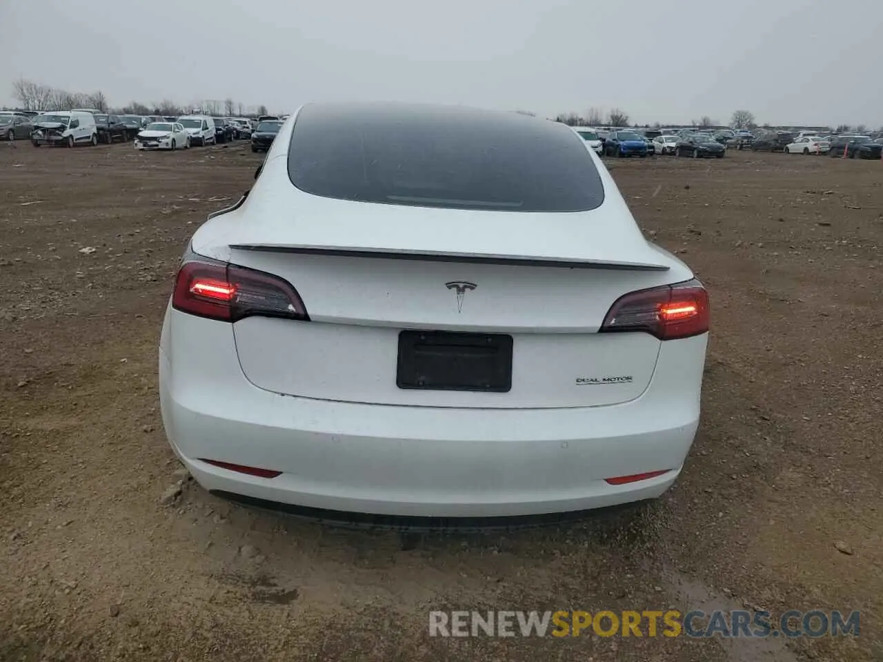 6 Photograph of a damaged car 5YJ3E1EC9NF346791 TESLA MODEL 3 2022