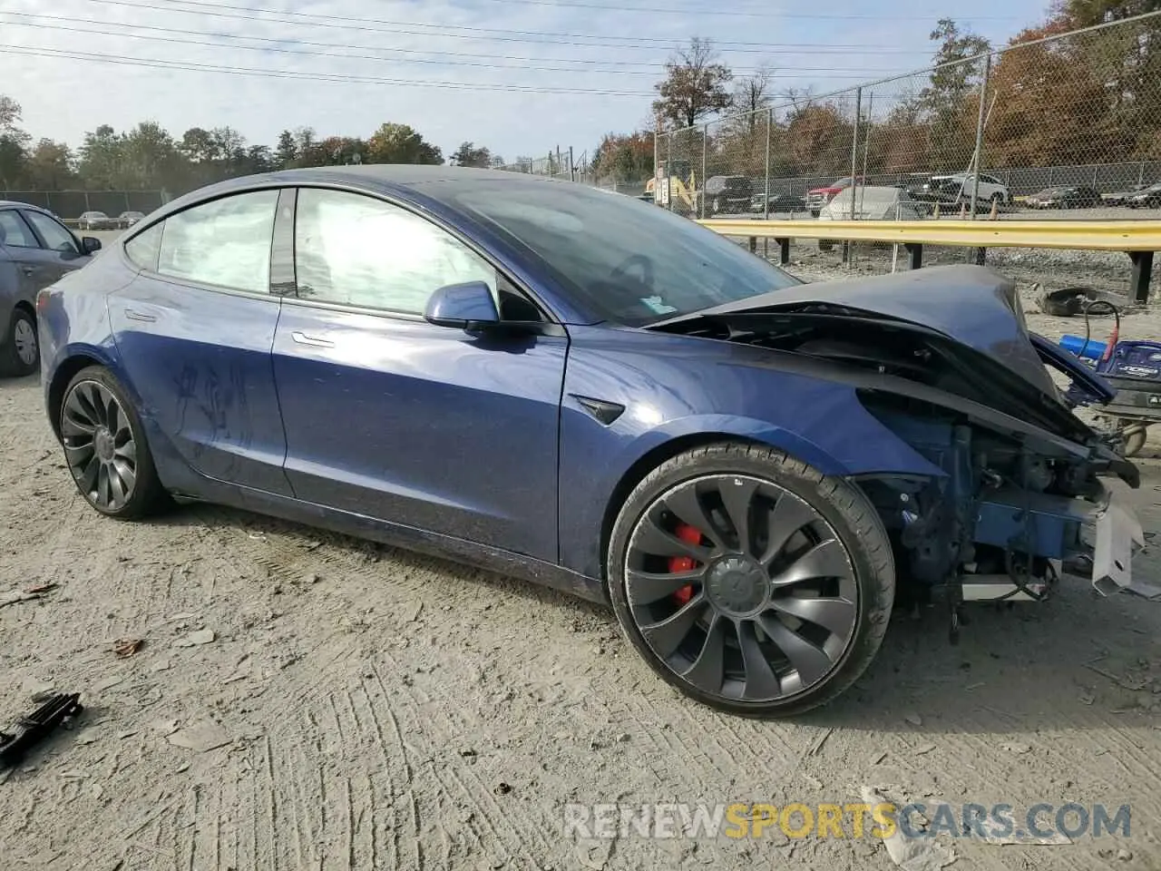 4 Photograph of a damaged car 5YJ3E1ECXNF108237 TESLA MODEL 3 2022