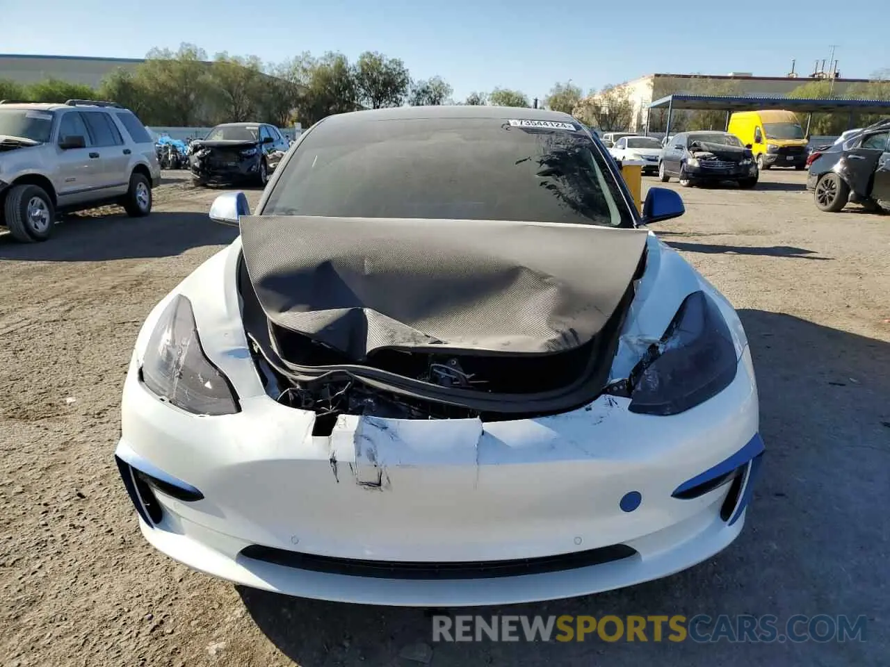 5 Photograph of a damaged car 5YJ3E1ECXNF125846 TESLA MODEL 3 2022