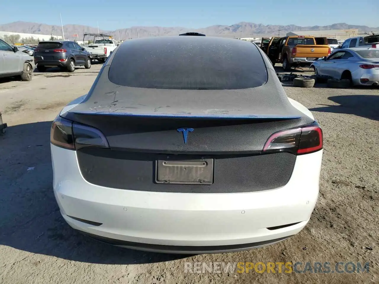 6 Photograph of a damaged car 5YJ3E1ECXNF125846 TESLA MODEL 3 2022