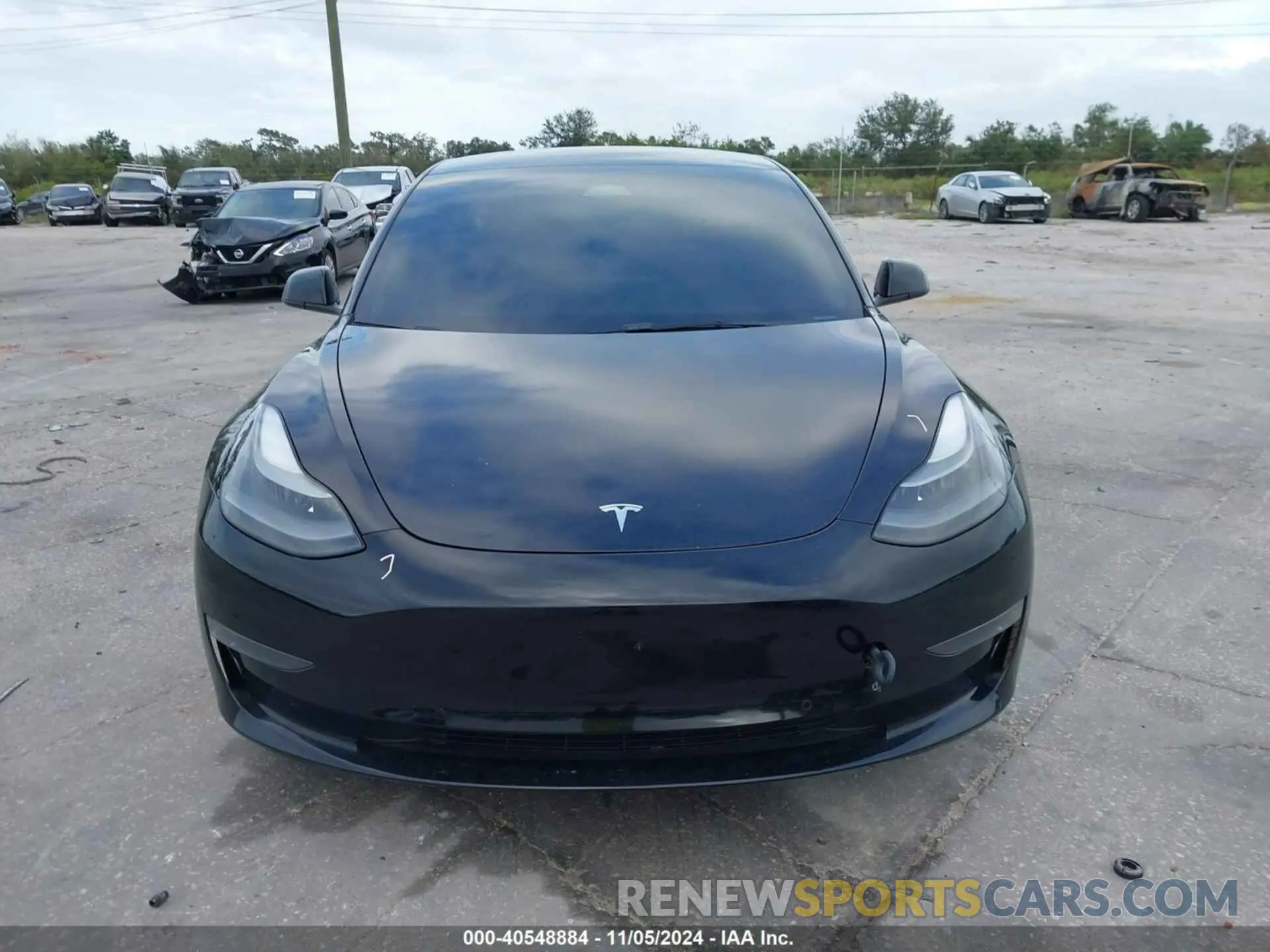 12 Photograph of a damaged car 5YJ3E1ECXNF168633 TESLA MODEL 3 2022