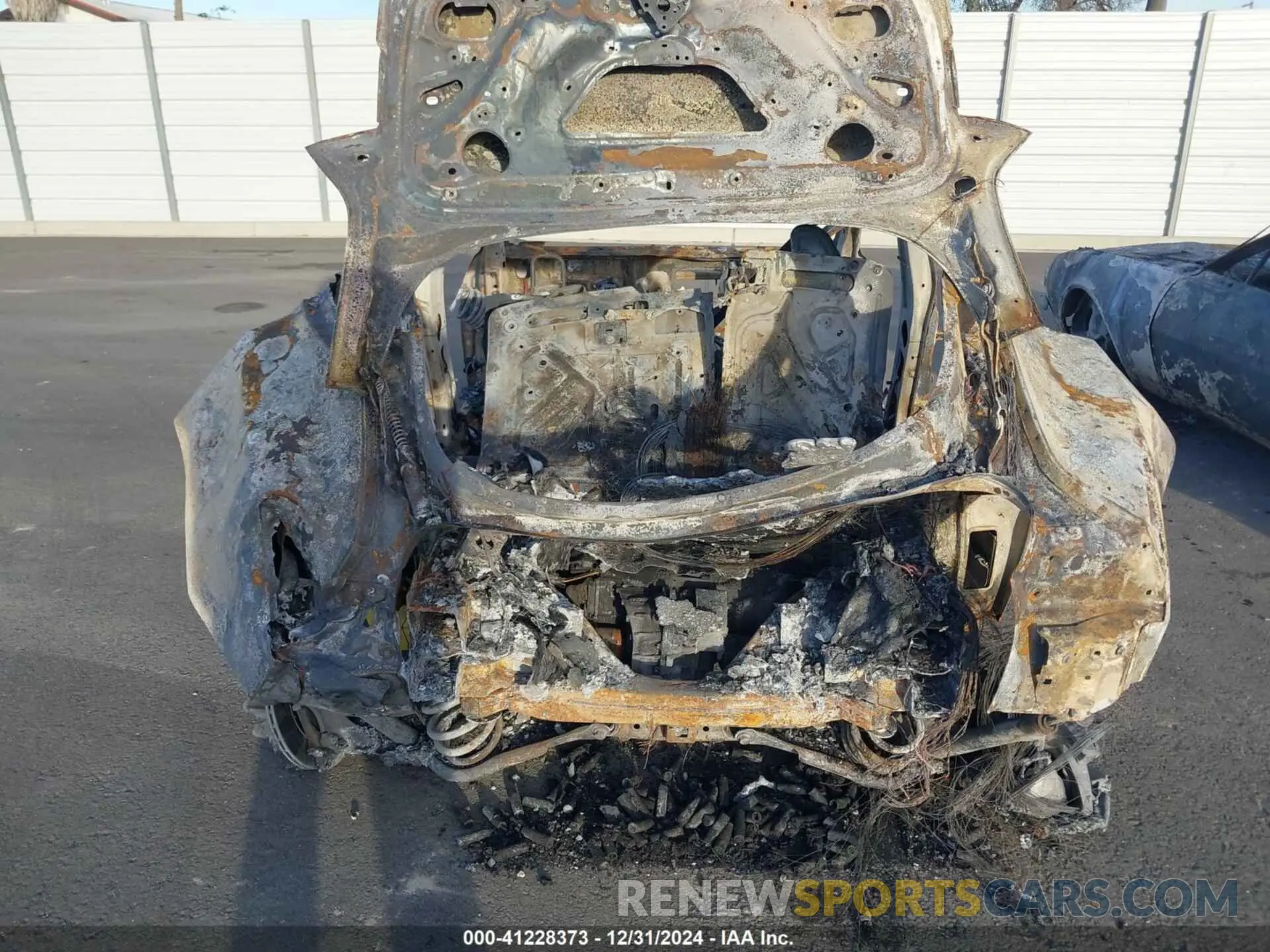 6 Photograph of a damaged car 5YJ3E1ECXNF204692 TESLA MODEL 3 2022