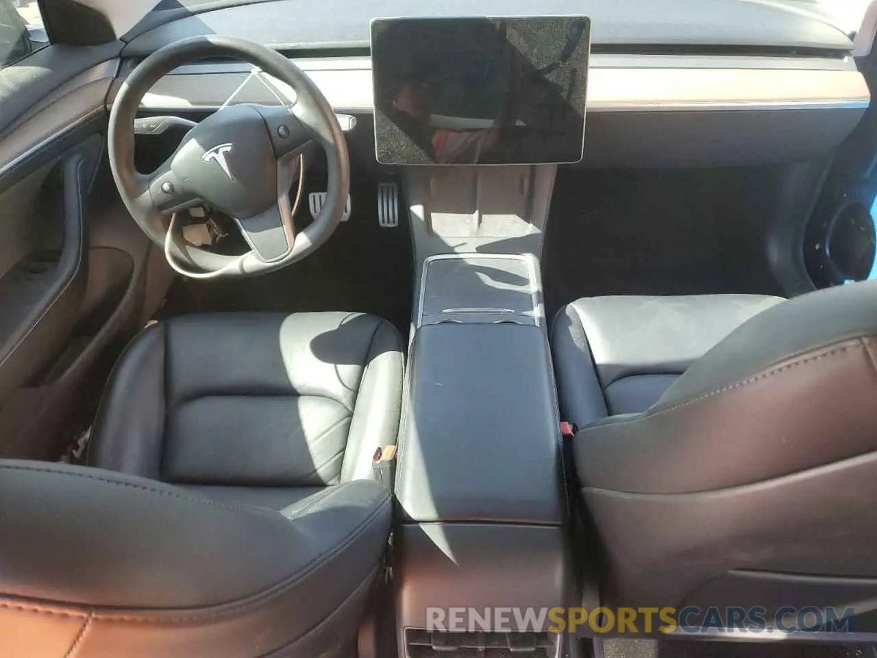 8 Photograph of a damaged car 5YJ3E1ECXNF261118 TESLA MODEL 3 2022
