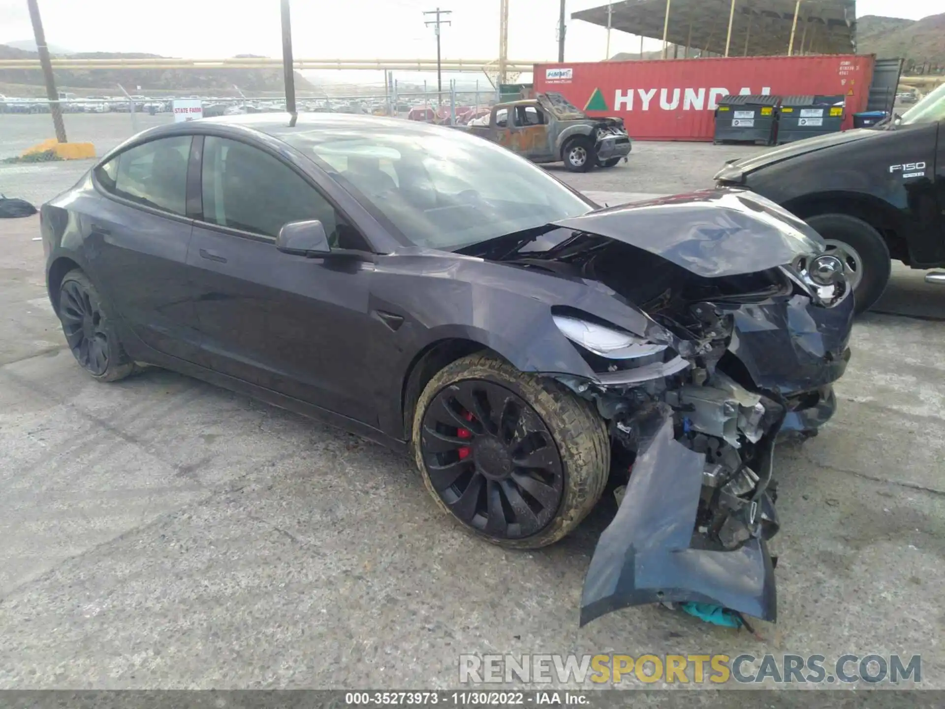 1 Photograph of a damaged car 5YJ3E1ECXNF294877 TESLA MODEL 3 2022