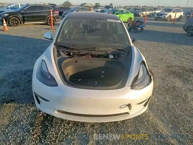 10 Photograph of a damaged car 5YJ3E1ECXNF354477 TESLA MODEL 3 2022