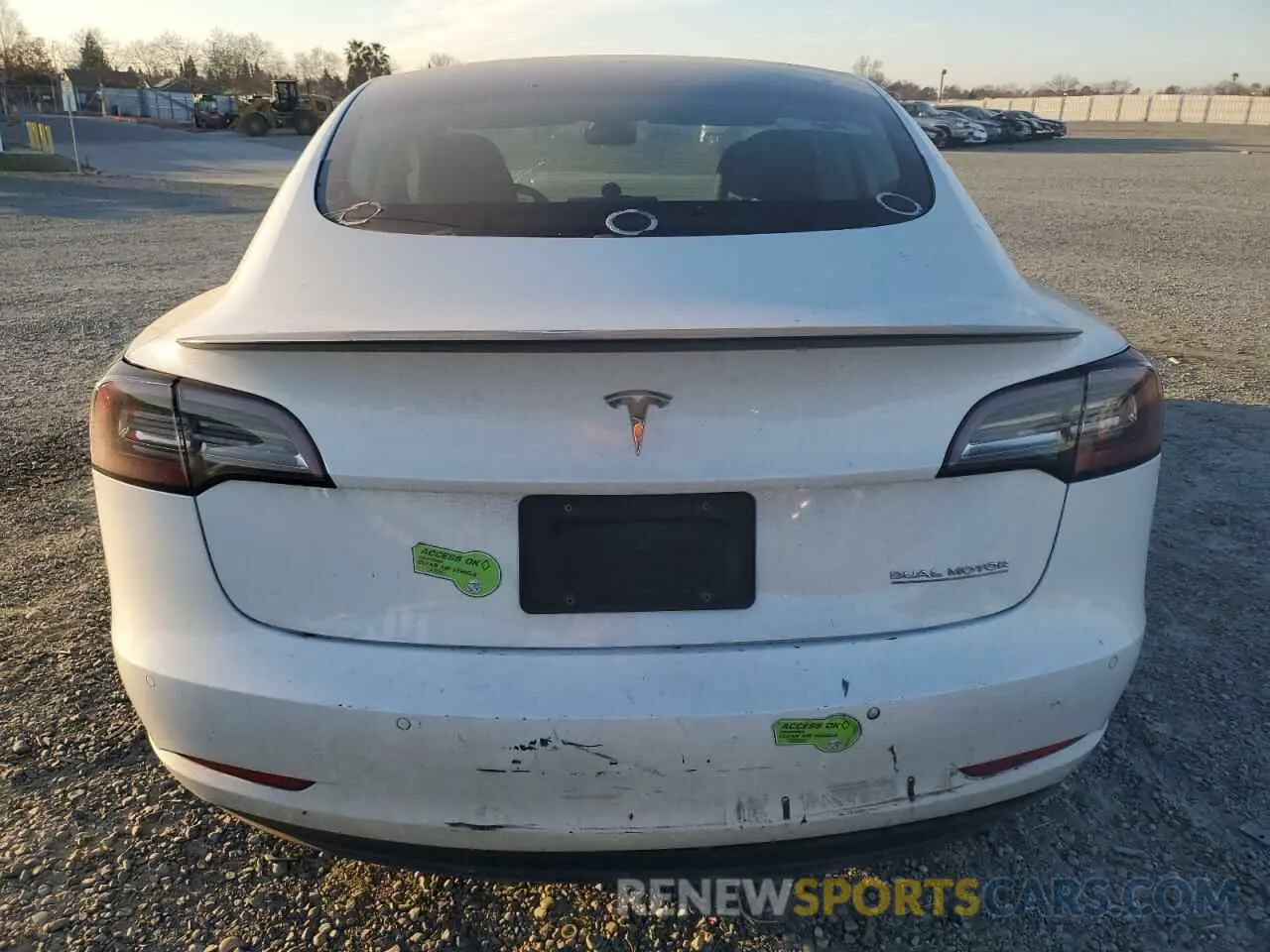 6 Photograph of a damaged car 5YJ3E1ECXNF354477 TESLA MODEL 3 2022