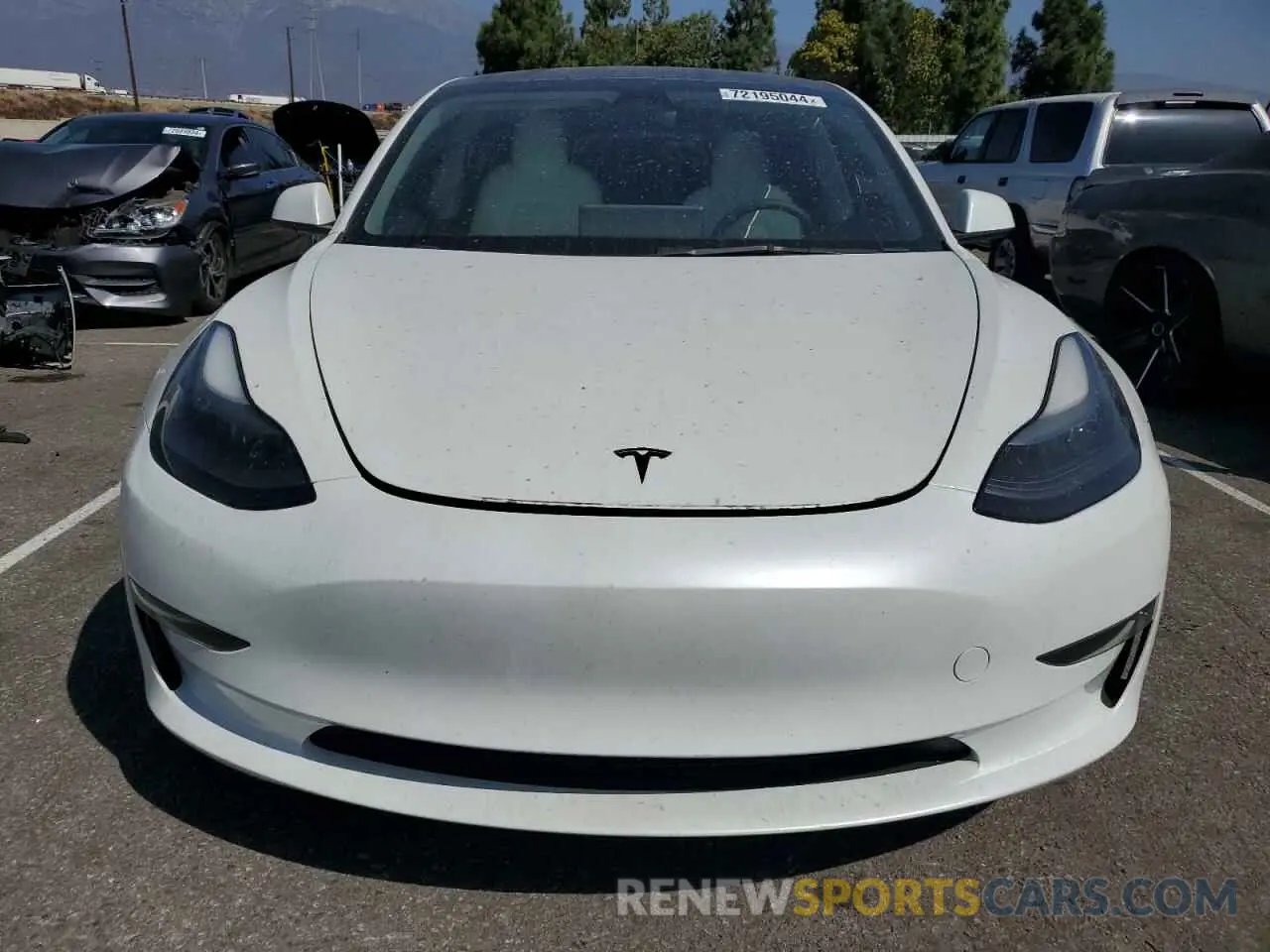 5 Photograph of a damaged car 5YJ3E1EA0PF383018 TESLA MODEL 3 2023