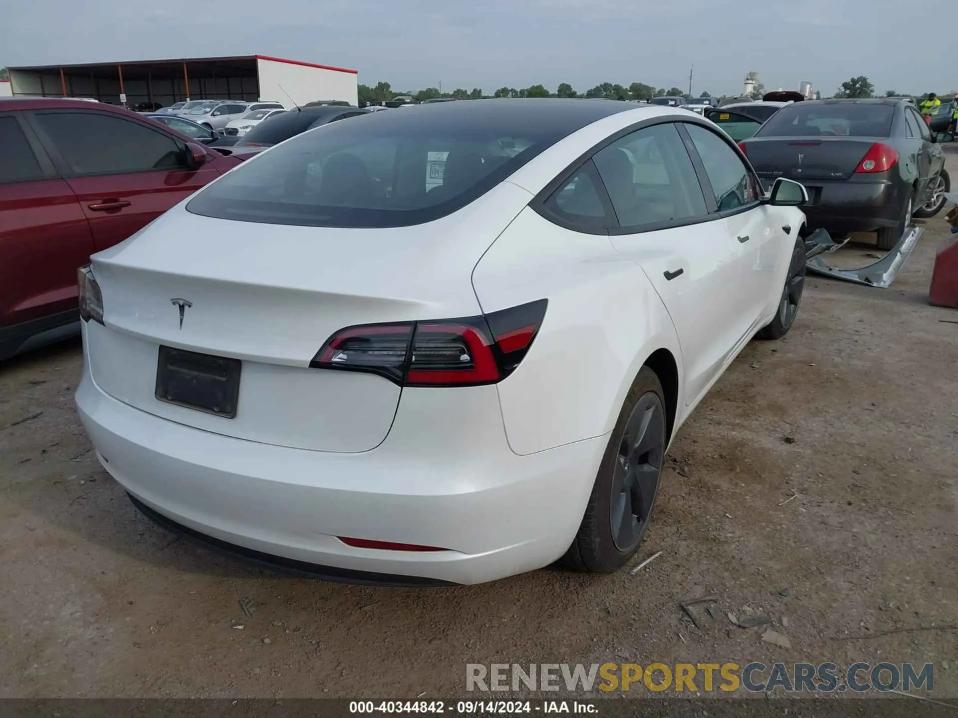 4 Photograph of a damaged car 5YJ3E1EA0PF384993 TESLA MODEL 3 2023