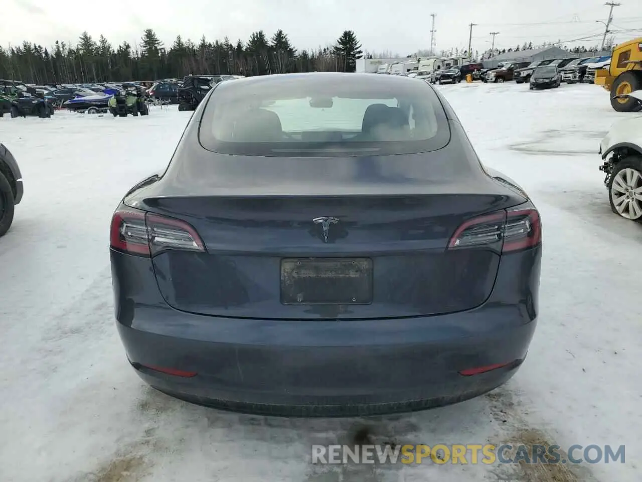 6 Photograph of a damaged car 5YJ3E1EA0PF405034 TESLA MODEL 3 2023