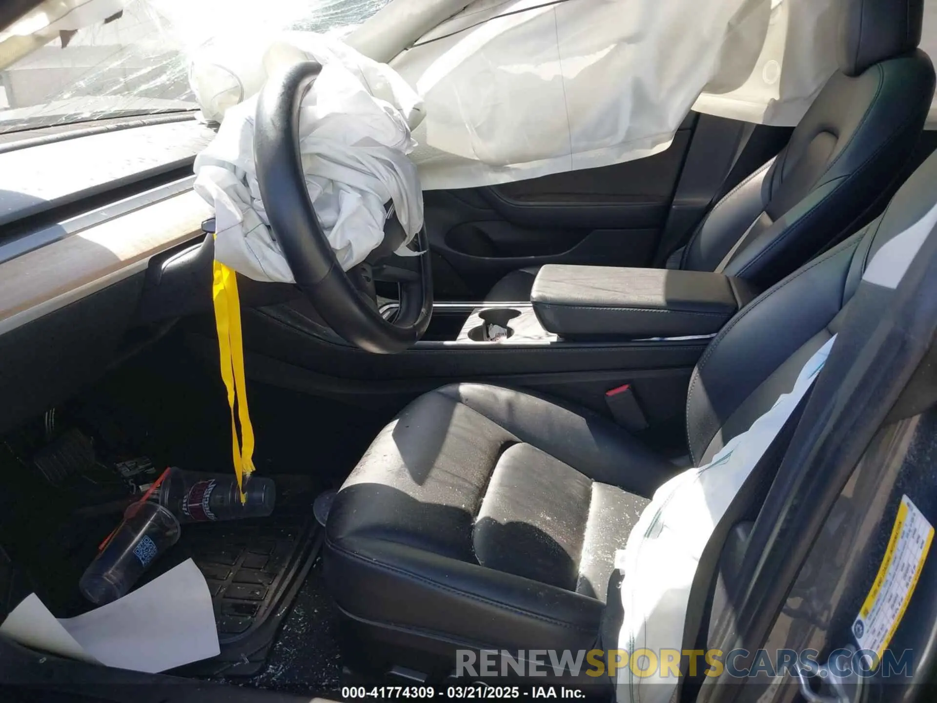 5 Photograph of a damaged car 5YJ3E1EA0PF408774 TESLA MODEL 3 2023