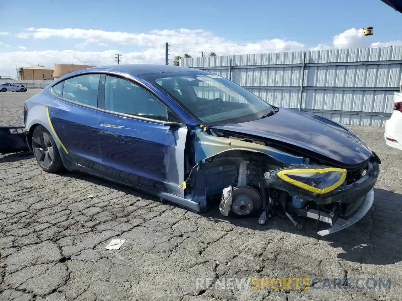 4 Photograph of a damaged car 5YJ3E1EA0PF418933 TESLA MODEL 3 2023