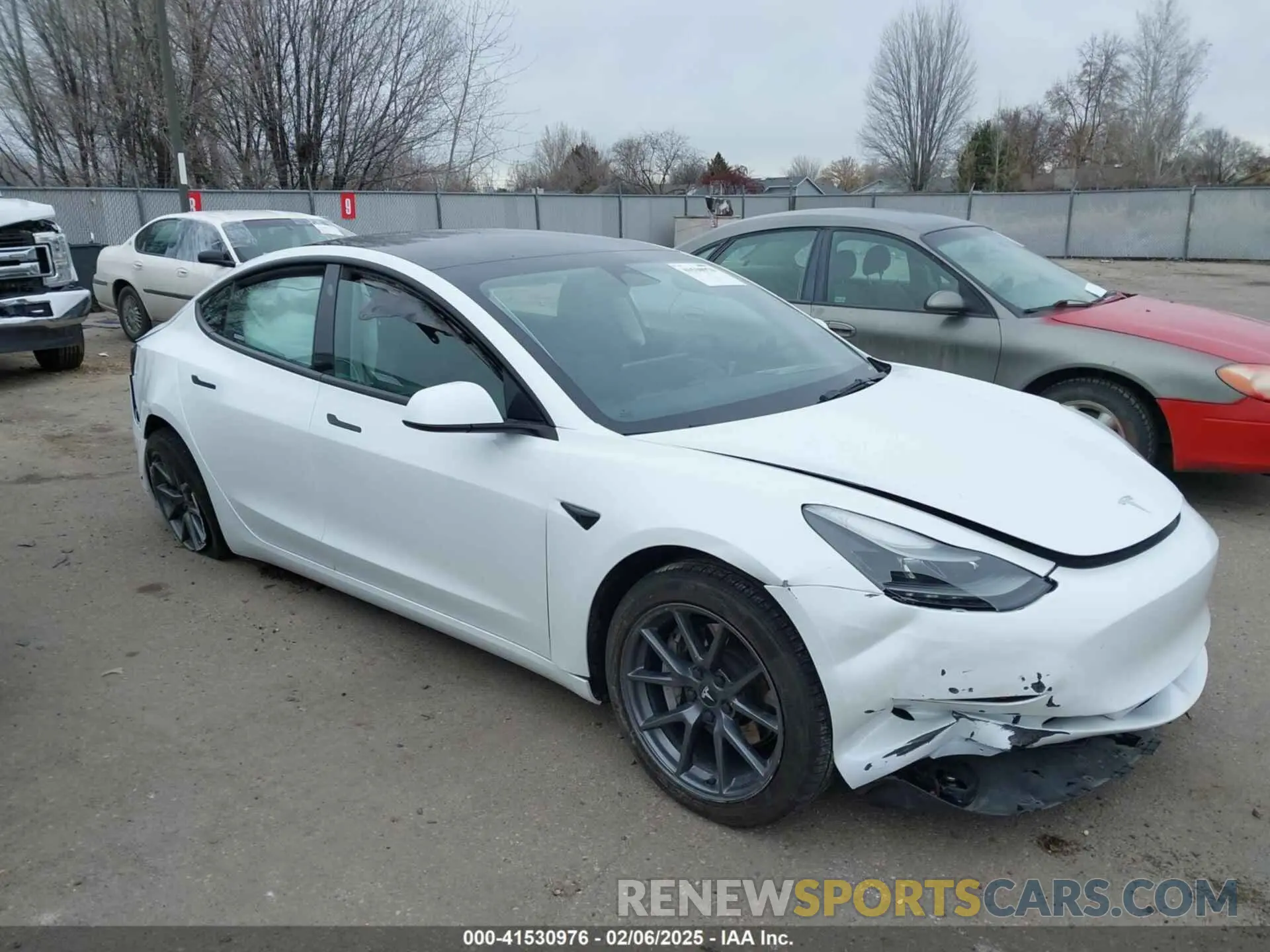 1 Photograph of a damaged car 5YJ3E1EA0PF425171 TESLA MODEL 3 2023