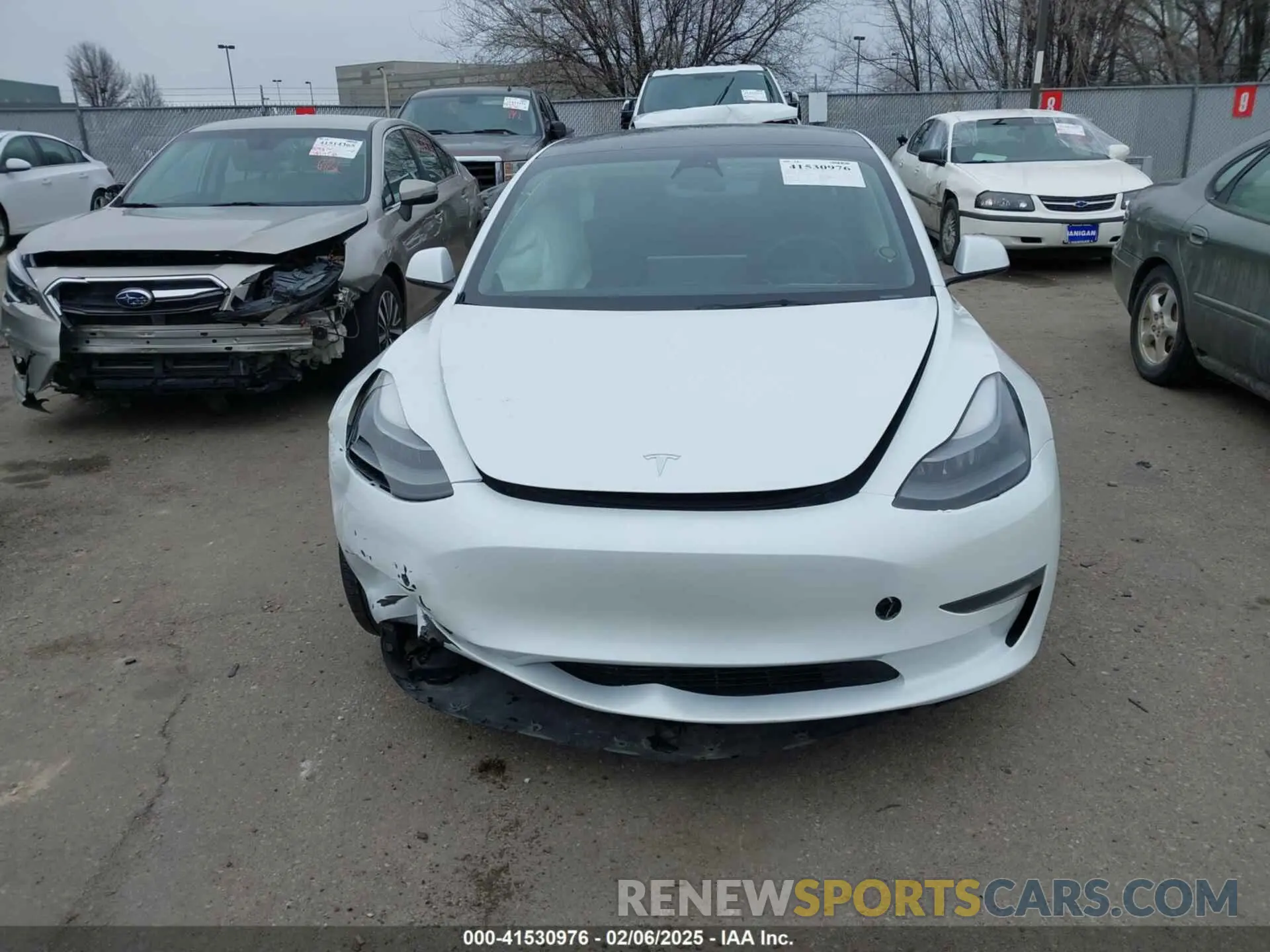 11 Photograph of a damaged car 5YJ3E1EA0PF425171 TESLA MODEL 3 2023