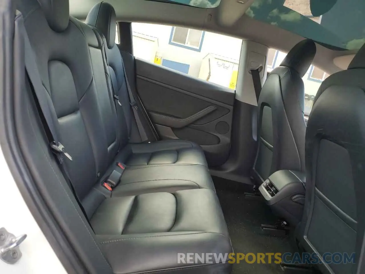 10 Photograph of a damaged car 5YJ3E1EA0PF427440 TESLA MODEL 3 2023