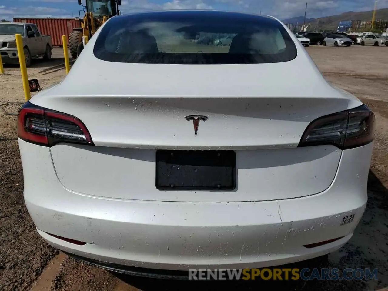 6 Photograph of a damaged car 5YJ3E1EA0PF427440 TESLA MODEL 3 2023