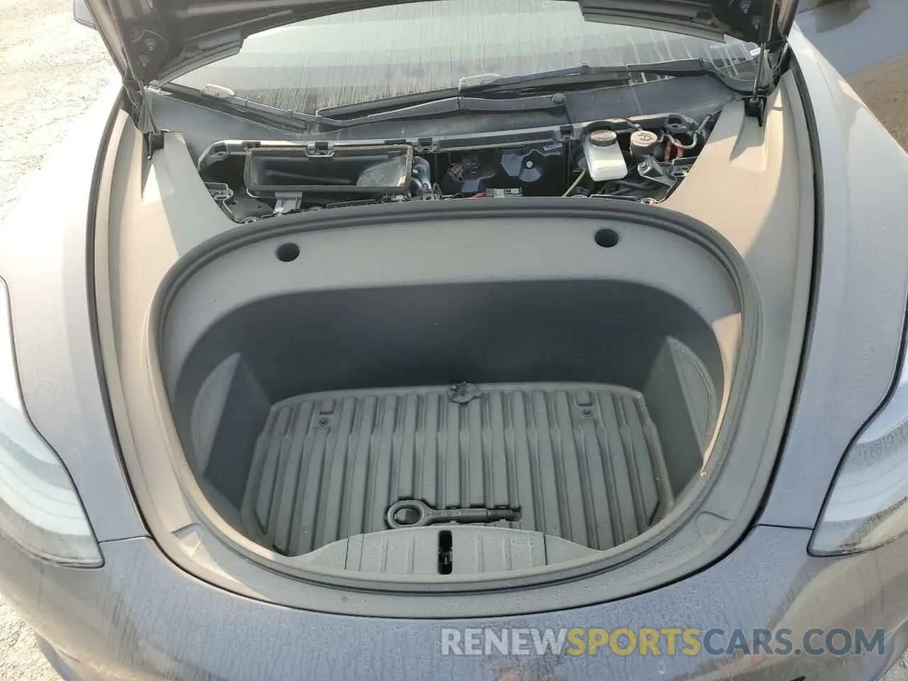 11 Photograph of a damaged car 5YJ3E1EA0PF437014 TESLA MODEL 3 2023