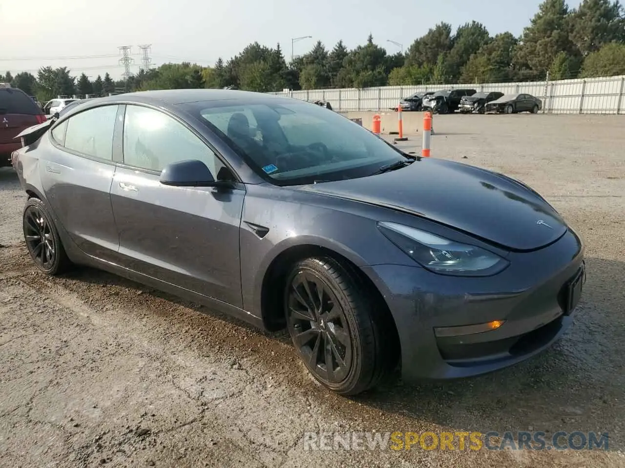 4 Photograph of a damaged car 5YJ3E1EA0PF437014 TESLA MODEL 3 2023