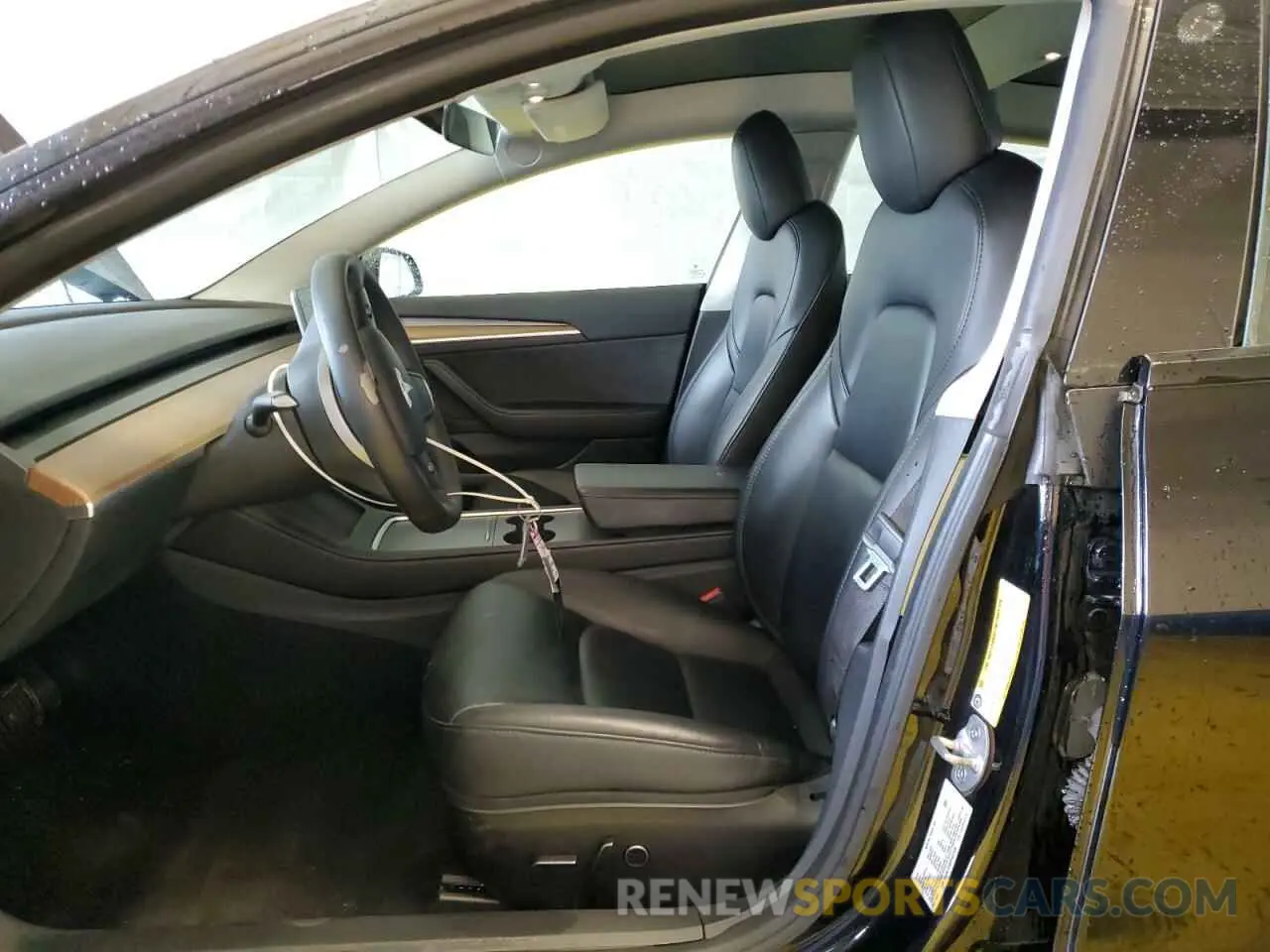 7 Photograph of a damaged car 5YJ3E1EA0PF437496 TESLA MODEL 3 2023