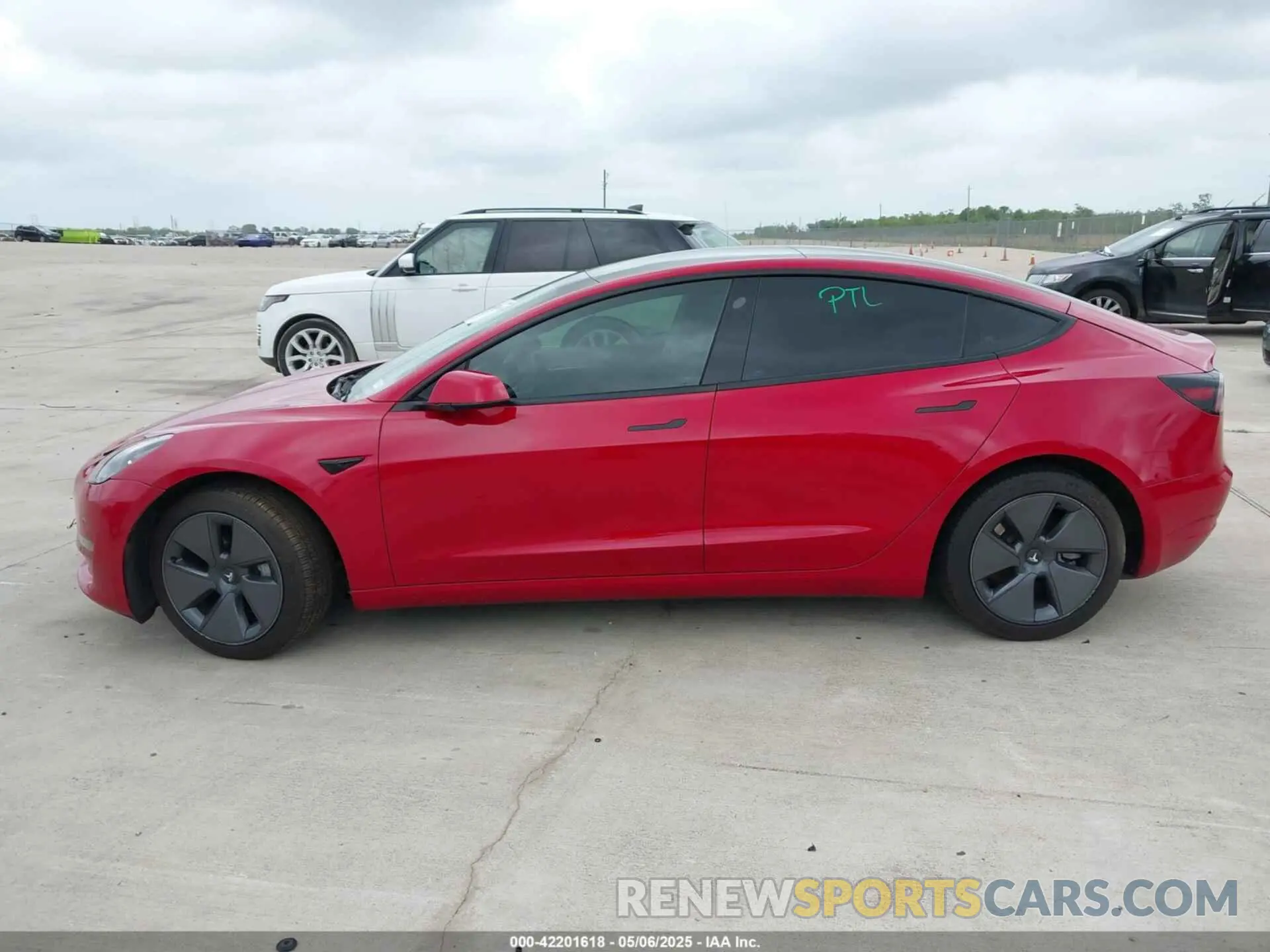 13 Photograph of a damaged car 5YJ3E1EA0PF455058 TESLA MODEL 3 2023