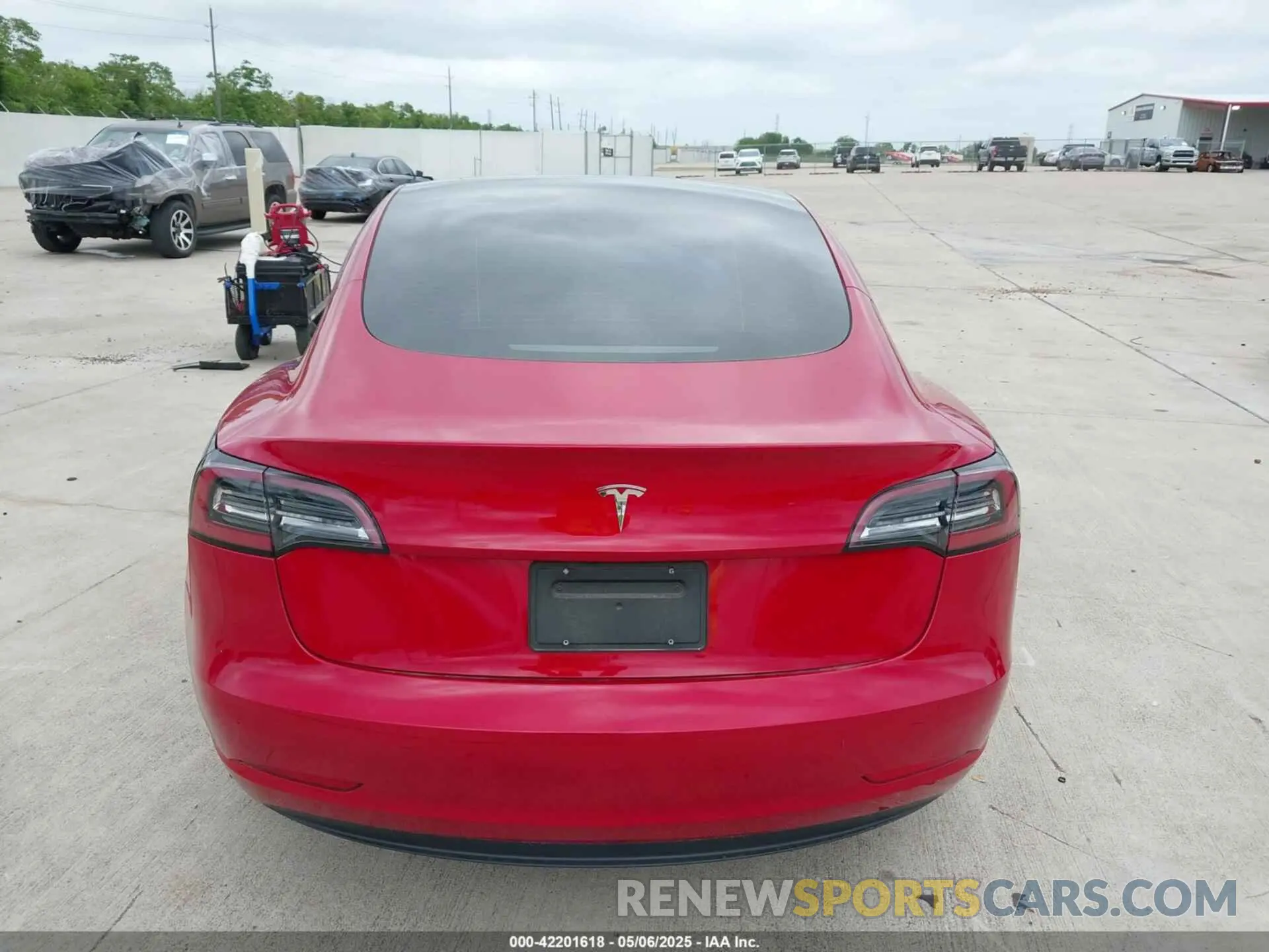 15 Photograph of a damaged car 5YJ3E1EA0PF455058 TESLA MODEL 3 2023